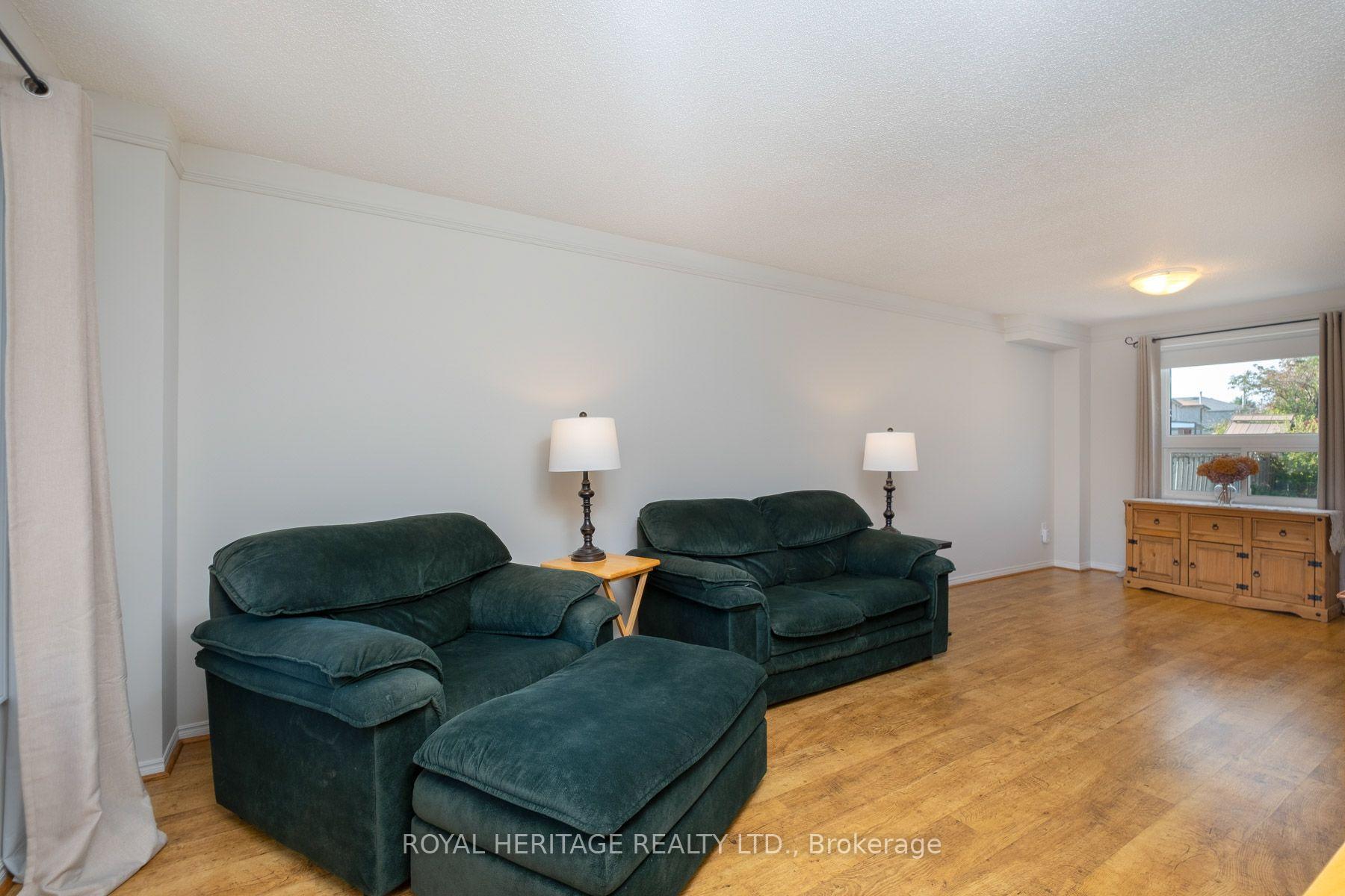 Photo 19 of 8 Dakin Drive, Ajax, Central West — HOMEH