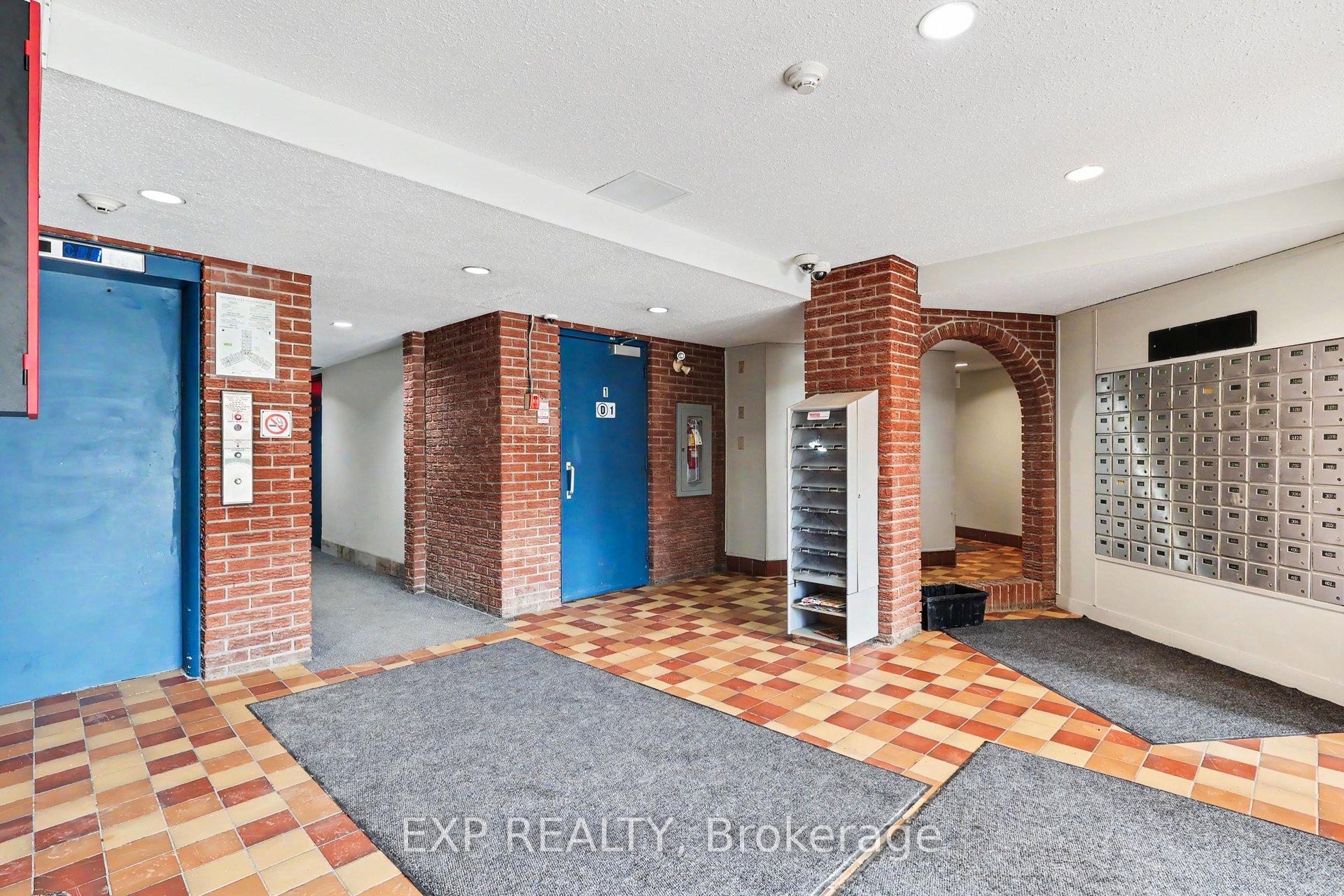 Photo 3 of Unit 405A, 2044 Arrowsmith Drive, Ottawa, Beacon Hill South — HOMEH