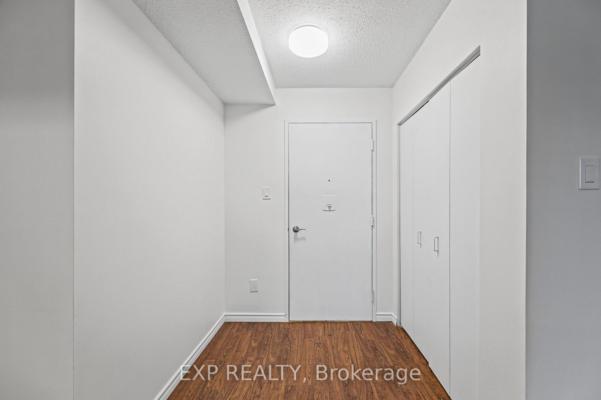 Photo 5 of Unit 405A, 2044 Arrowsmith Drive, Ottawa, Beacon Hill South — HOMEH