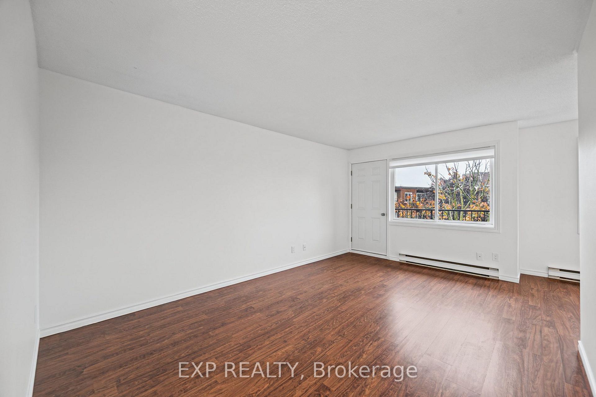 Photo 7 of Unit 405A, 2044 Arrowsmith Drive, Ottawa, Beacon Hill South — HOMEH