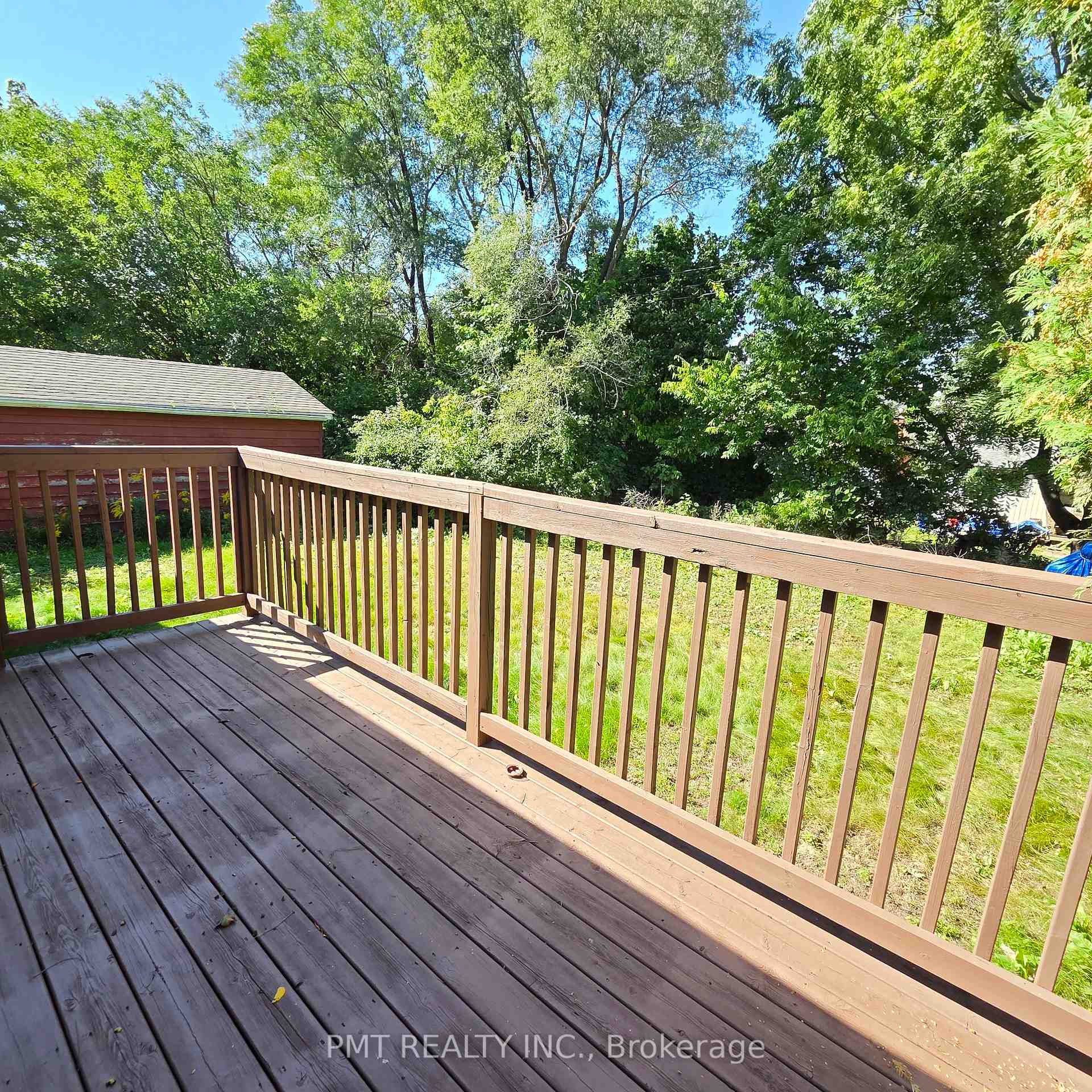 Photo 39 of 143 Elgin Crescent, Waterloo — HOMEH