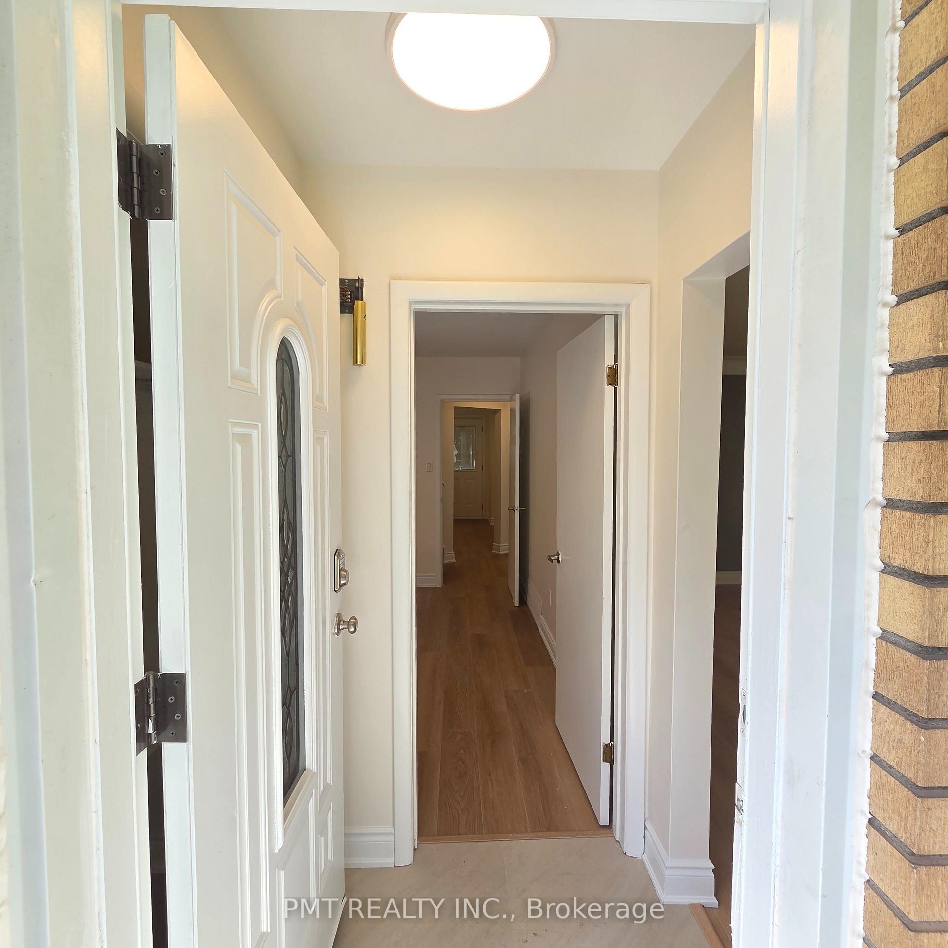Photo 42 of 143 Elgin Crescent, Waterloo — HOMEH