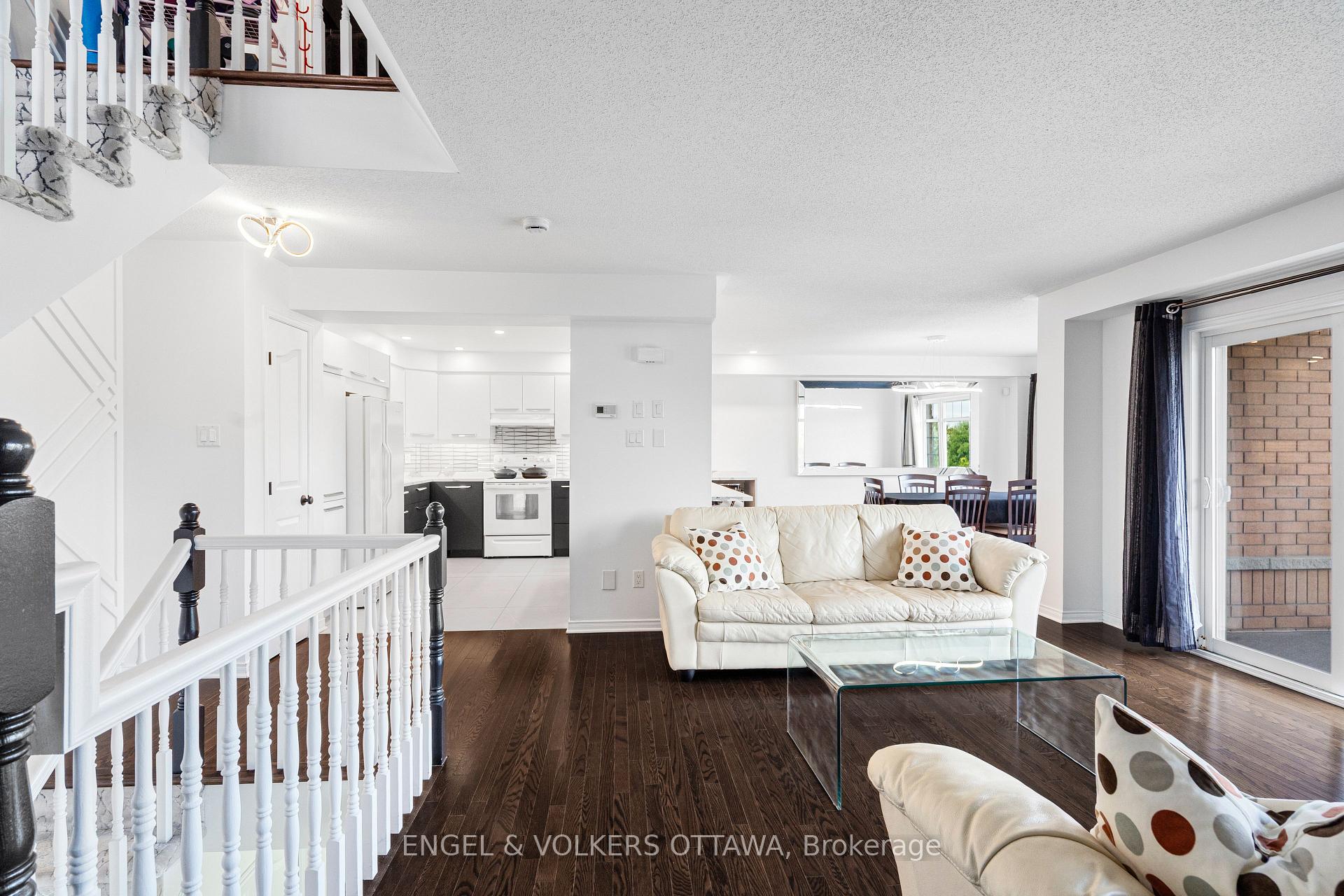Photo 12 of 290 Citiplace Drive, Ottawa, Merivale Industrial Park/Citiplace — HOMEH