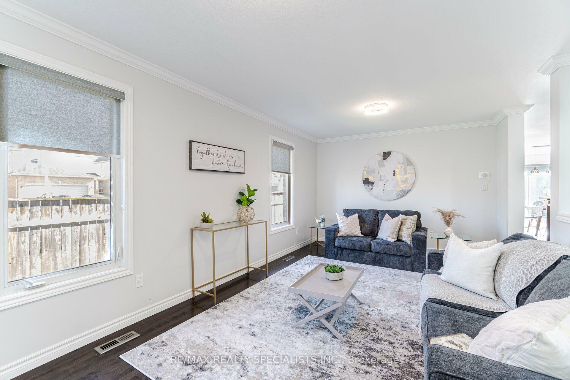 Photo 8 of 1435 Mickleborough Drive, London, North I — HOMEH