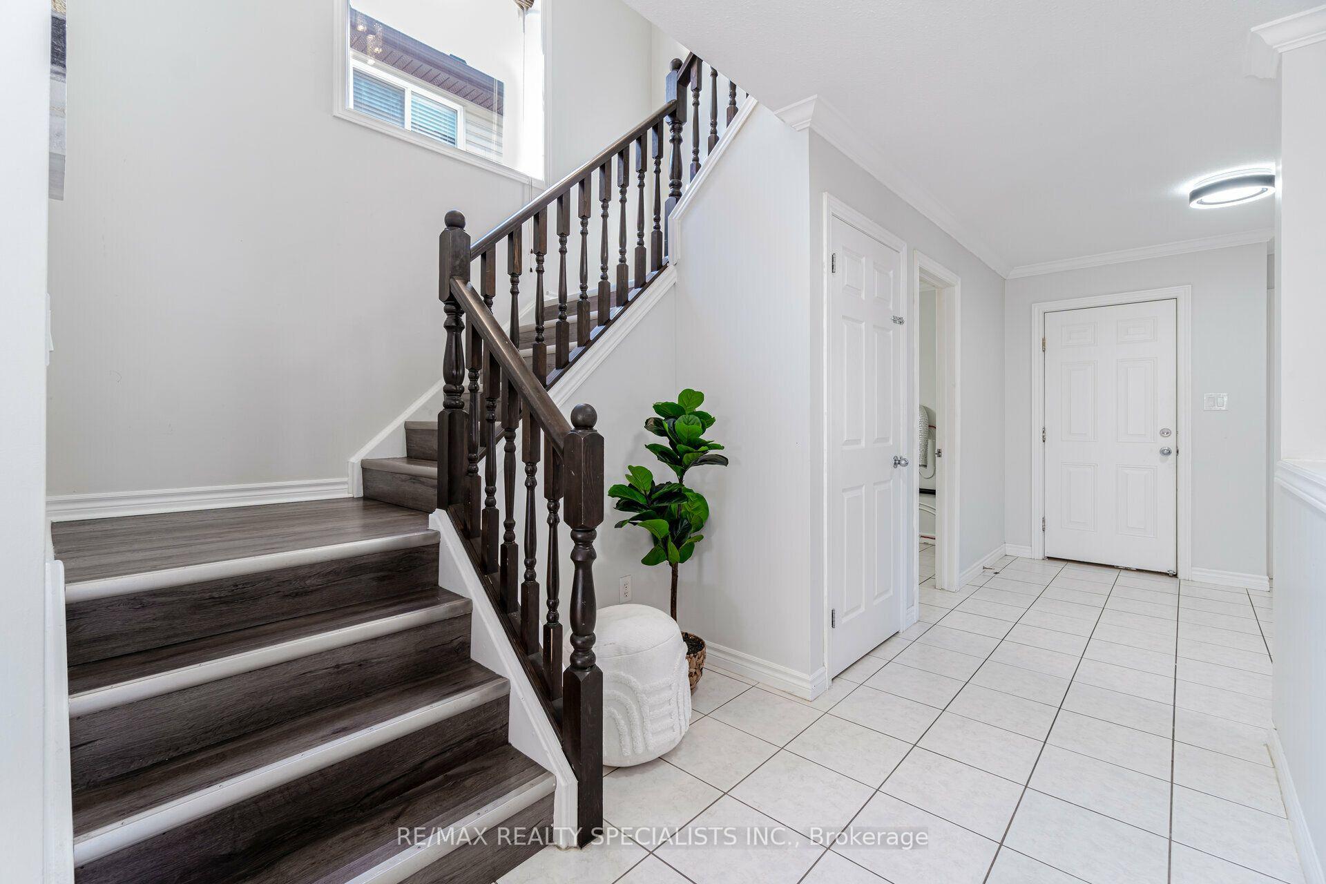 Photo 25 of 1435 Mickleborough Drive, London, North I — HOMEH