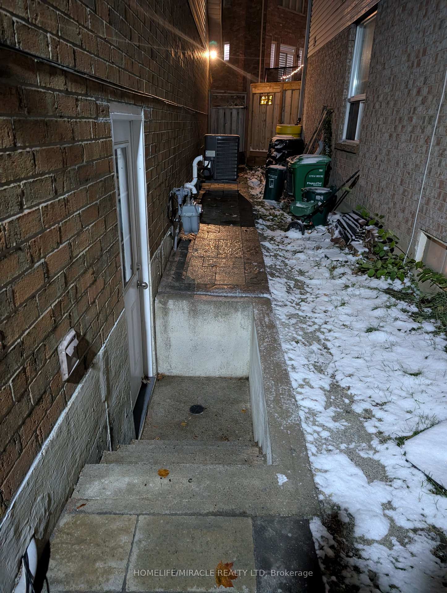 Photo 7 of Unit BSMT, 33 Trammell Lane, Brampton, Fletcher's West — HOMEH