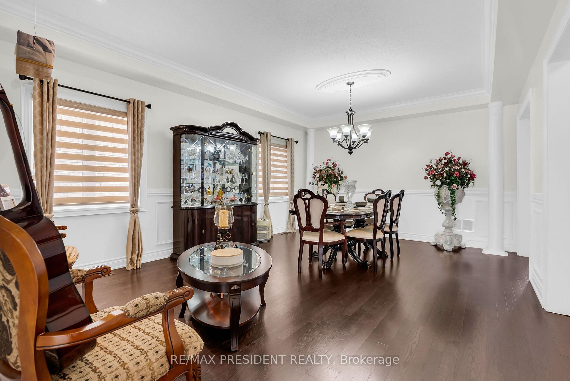 Photo 10 of 16 Canary Close, Brampton, Credit Valley — HOMEH