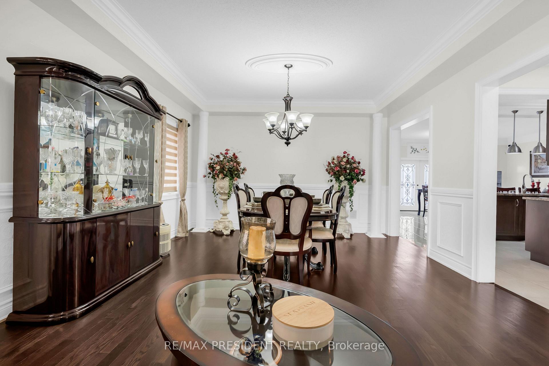 Photo 11 of 16 Canary Close, Brampton, Credit Valley — HOMEH