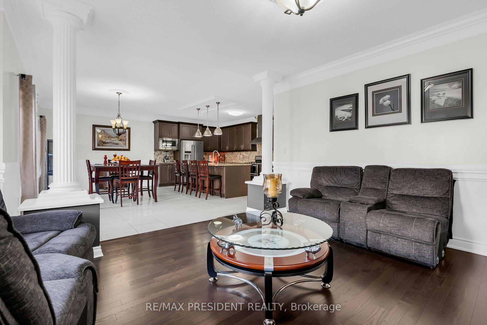 Photo 14 of 16 Canary Close, Brampton, Credit Valley — HOMEH