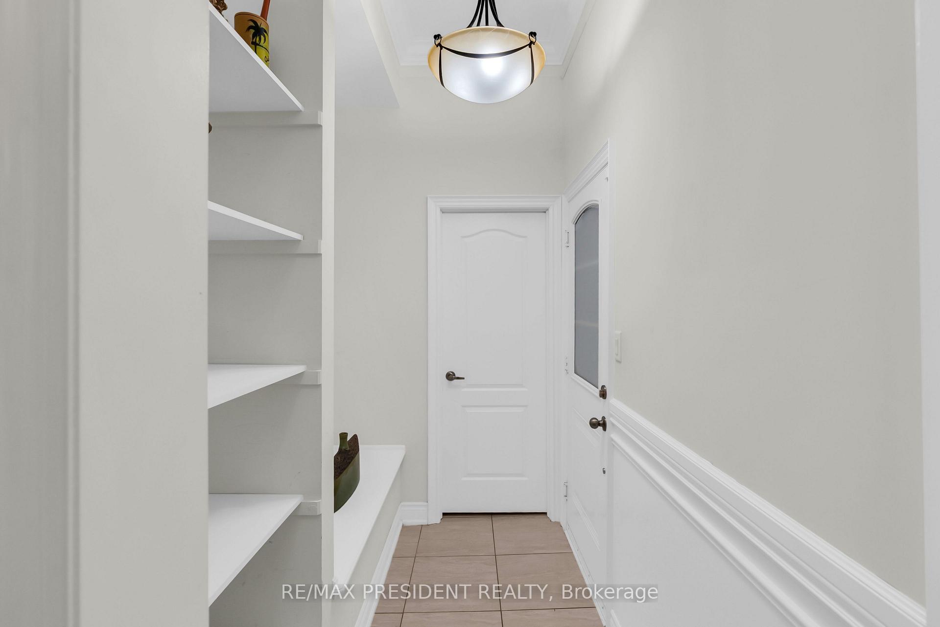 Photo 22 of 16 Canary Close, Brampton, Credit Valley — HOMEH