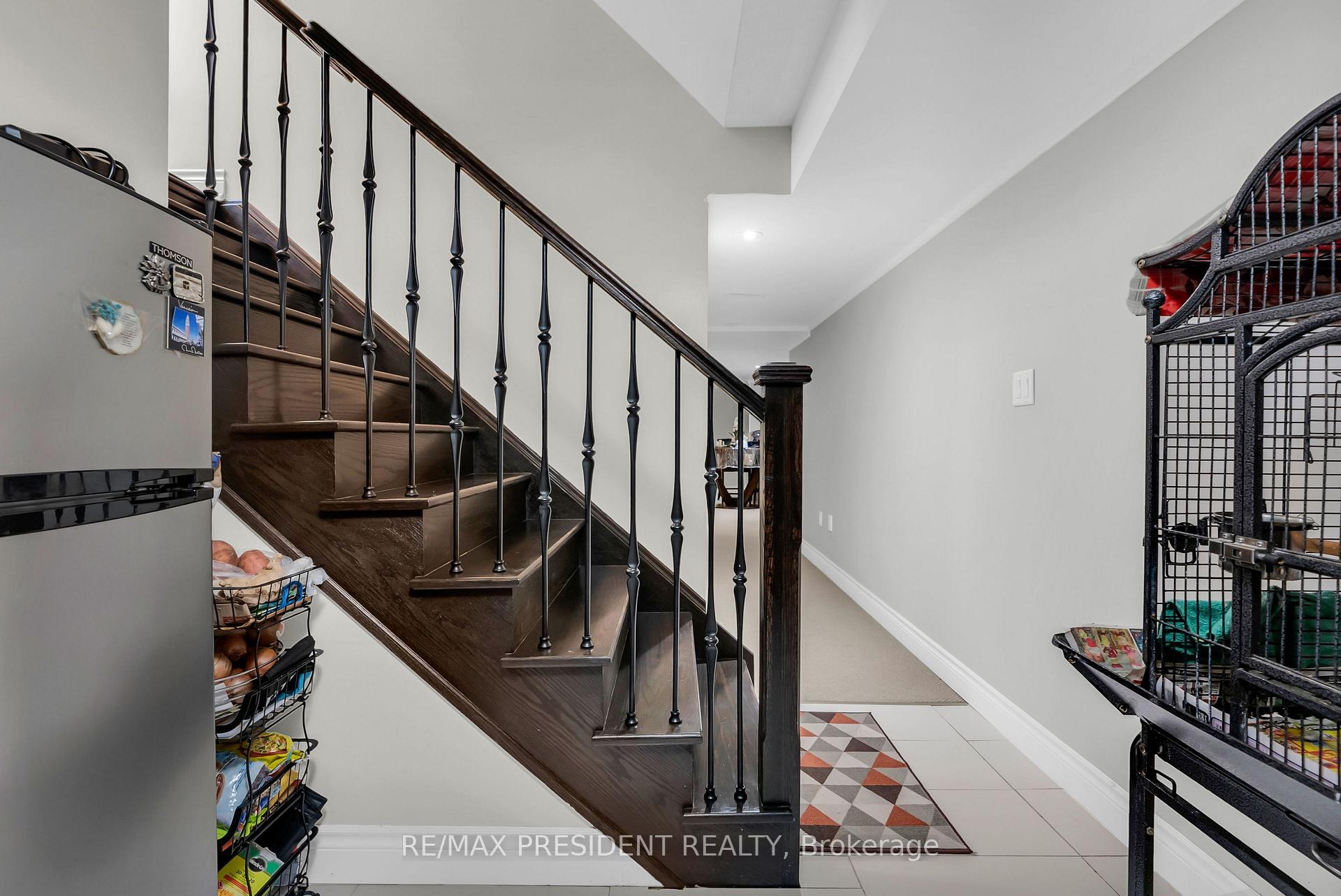 Photo 36 of 16 Canary Close, Brampton, Credit Valley — HOMEH