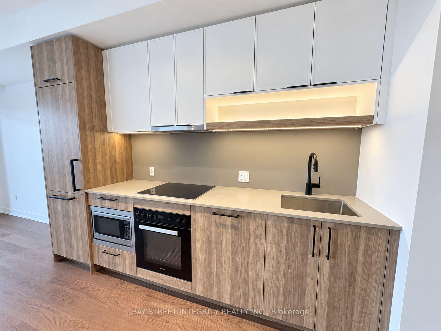 Photo 7 of Unit 2106, 91 Montclair Avenue, Toronto, Forest Hill South — HOMEH