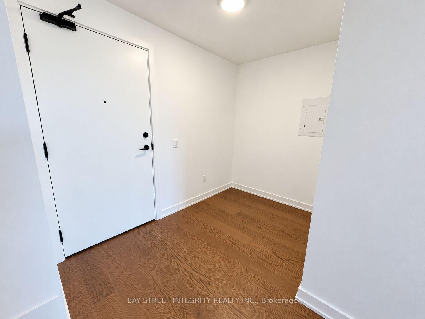 Photo 10 of Unit 2106, 91 Montclair Avenue, Toronto, Forest Hill South — HOMEH