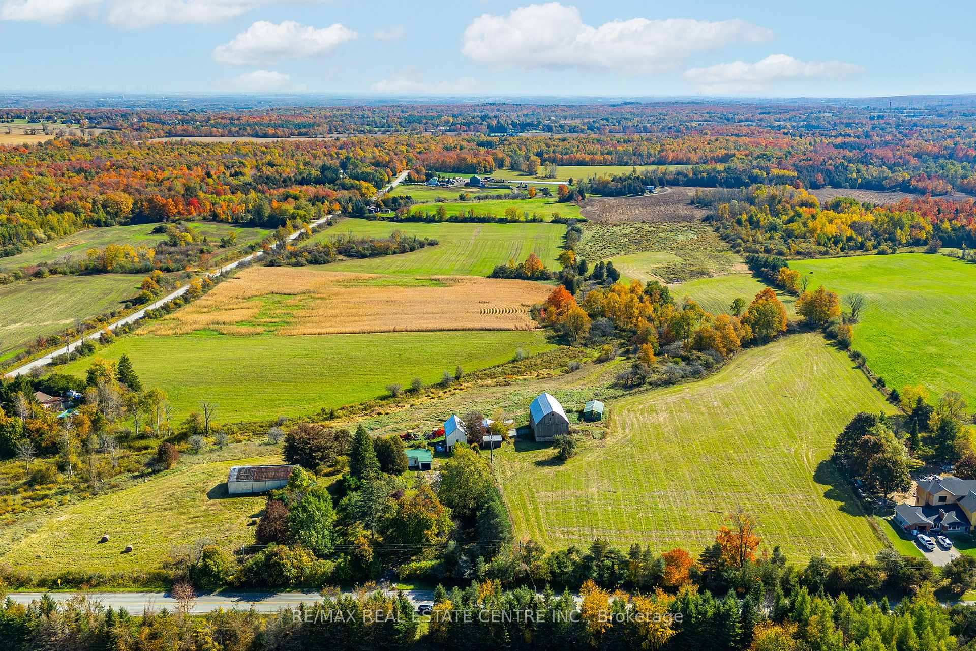 Photo 6 of 11858 32 Side Road, Halton Hills, Rural Halton Hills — HOMEH