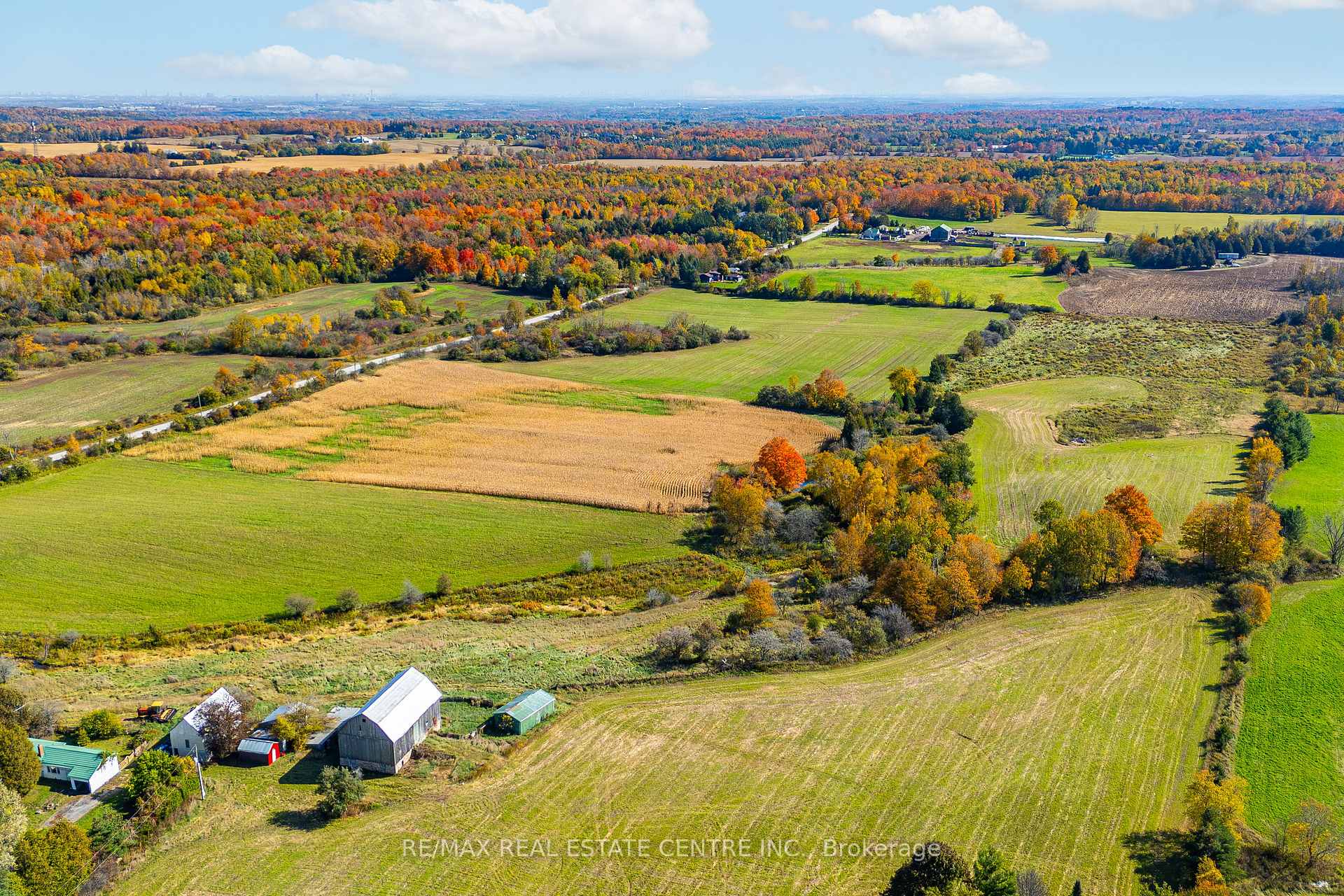 Photo 8 of 11858 32 Side Road, Halton Hills, Rural Halton Hills — HOMEH