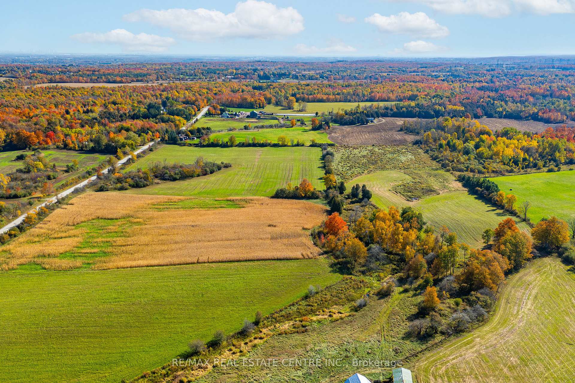 Photo 9 of 11858 32 Side Road, Halton Hills, Rural Halton Hills — HOMEH