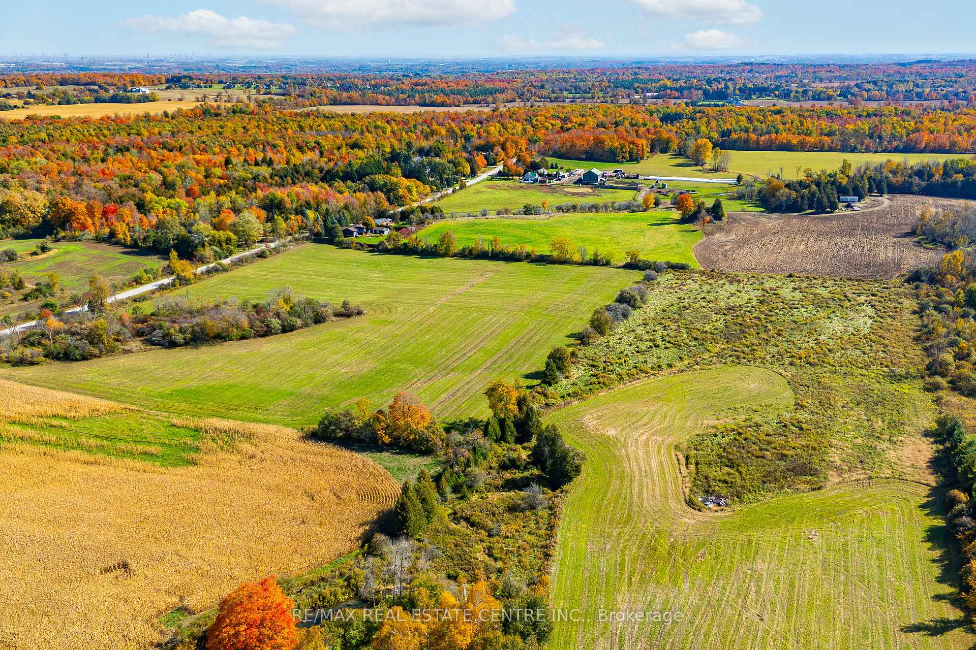 Photo 11 of 11858 32 Side Road, Halton Hills, Rural Halton Hills — HOMEH
