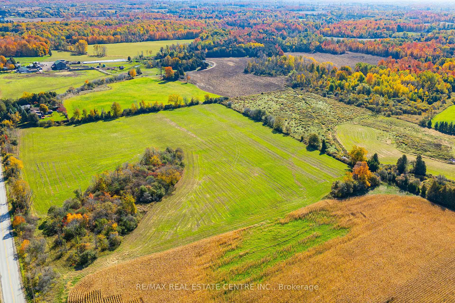 Photo 12 of 11858 32 Side Road, Halton Hills, Rural Halton Hills — HOMEH