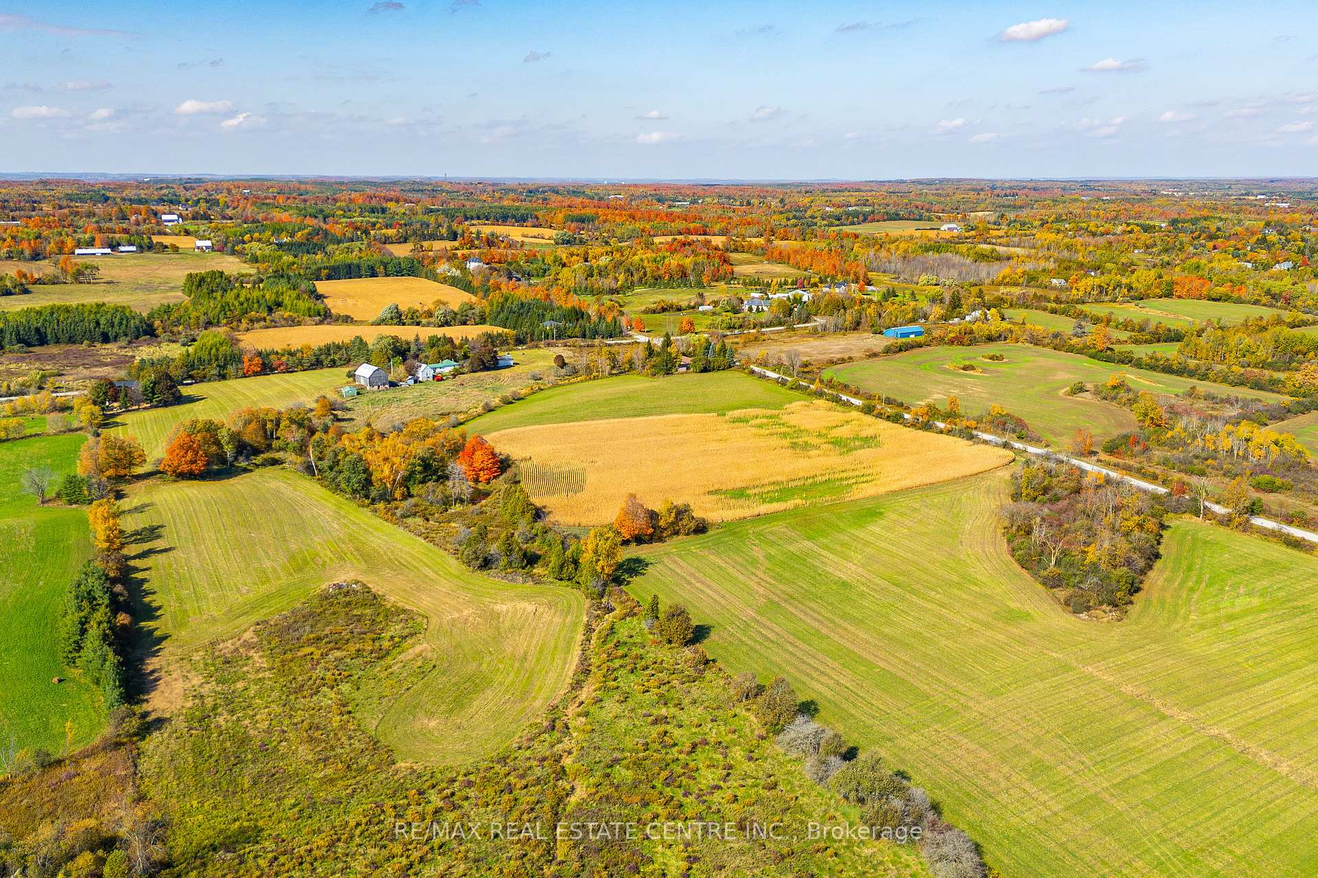 Photo 16 of 11858 32 Side Road, Halton Hills, Rural Halton Hills — HOMEH