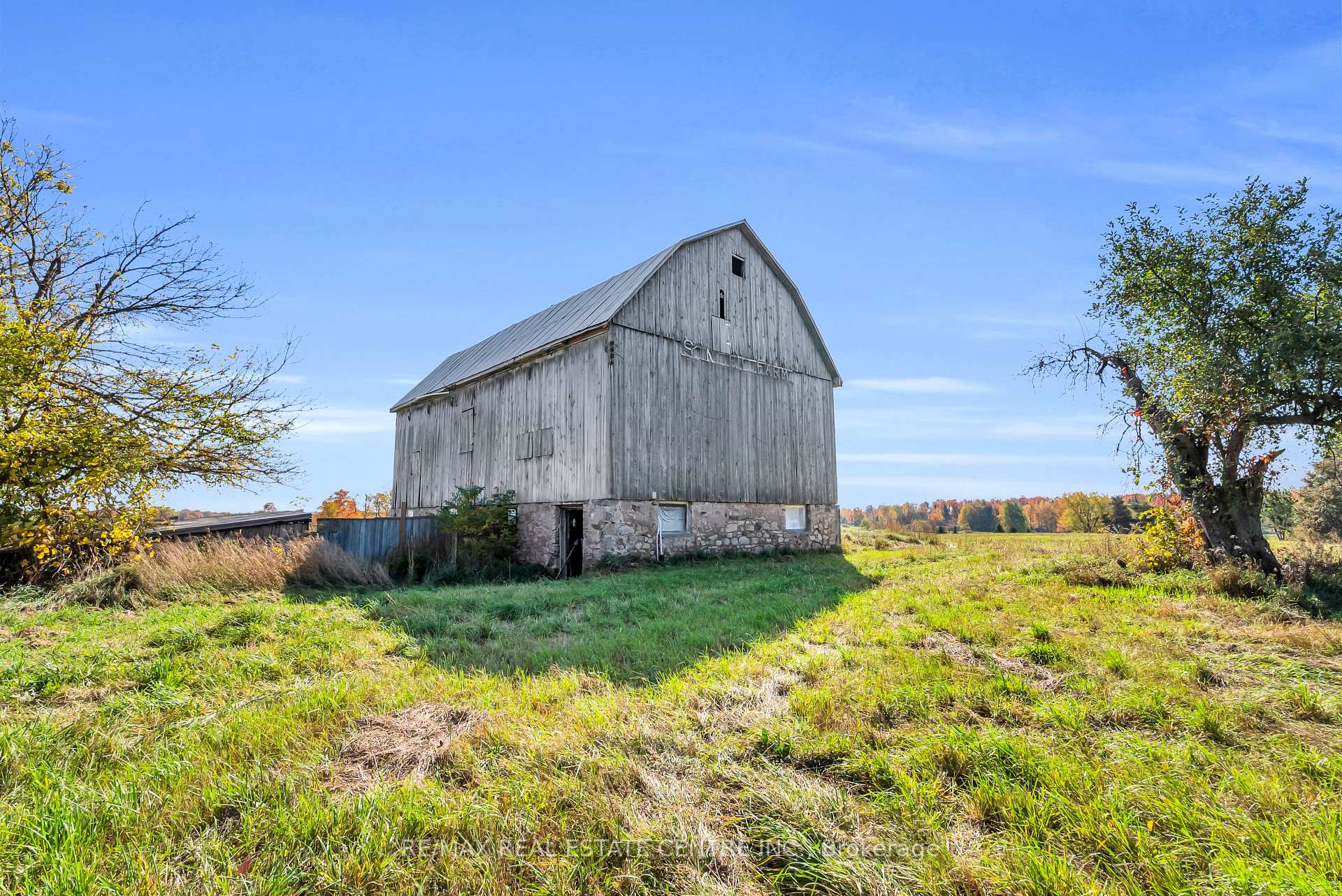 Photo 36 of 11858 32 Side Road, Halton Hills, Rural Halton Hills — HOMEH