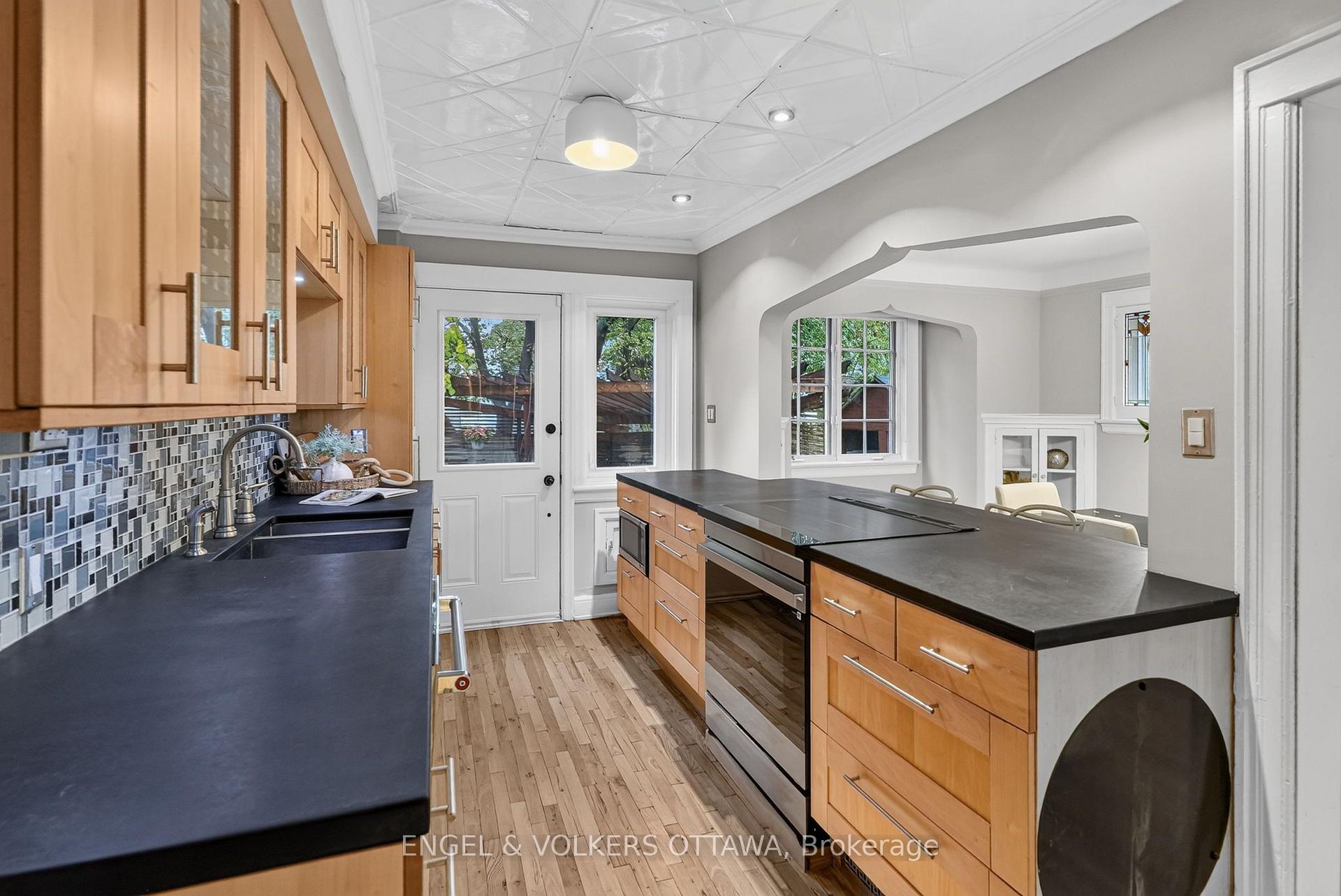 Photo 26 of 61 Muriel Street, Ottawa, Glebe — HOMEH