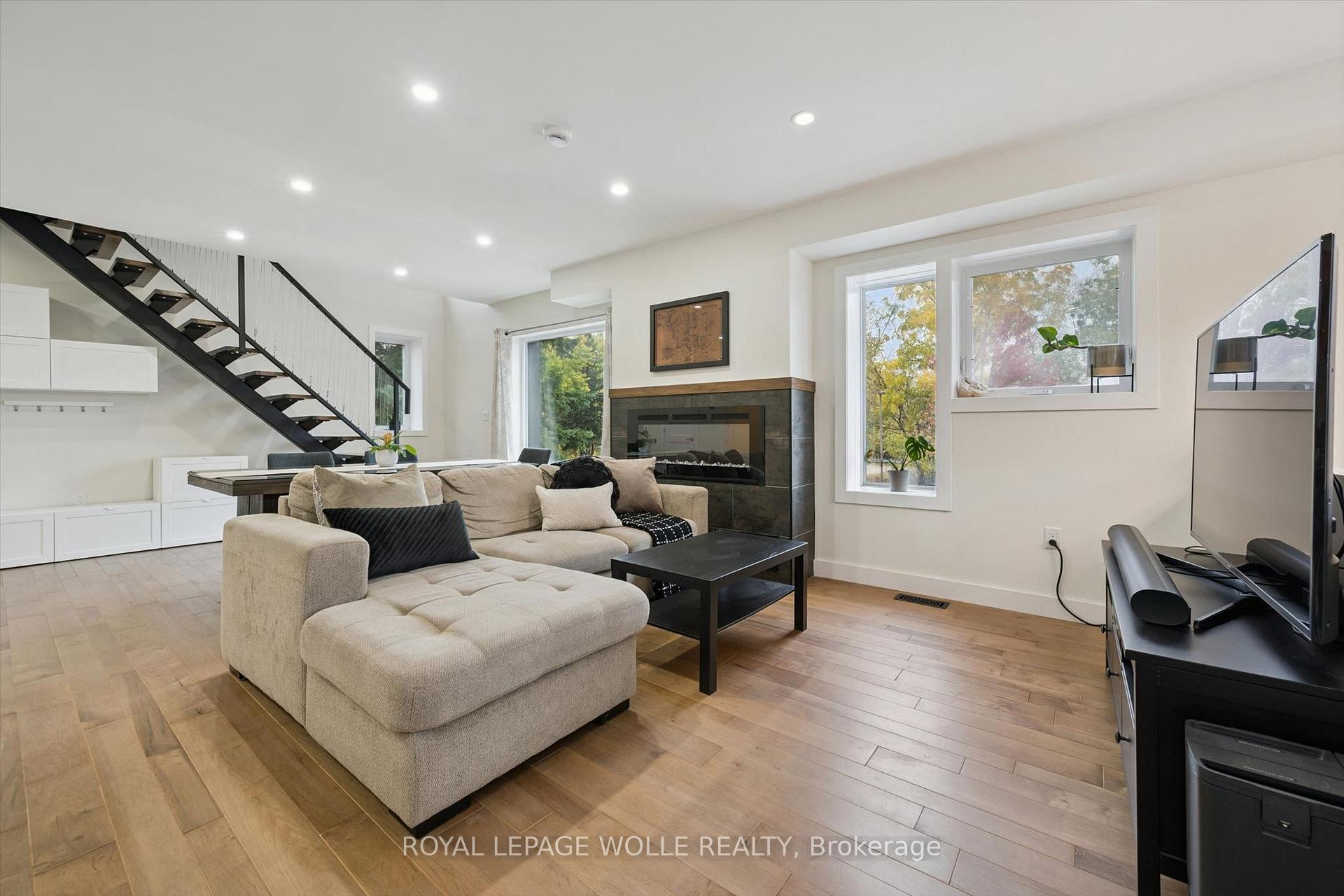 Photo 10 of 159 Palmer Avenue, Kitchener, Cedar Hill — HOMEH