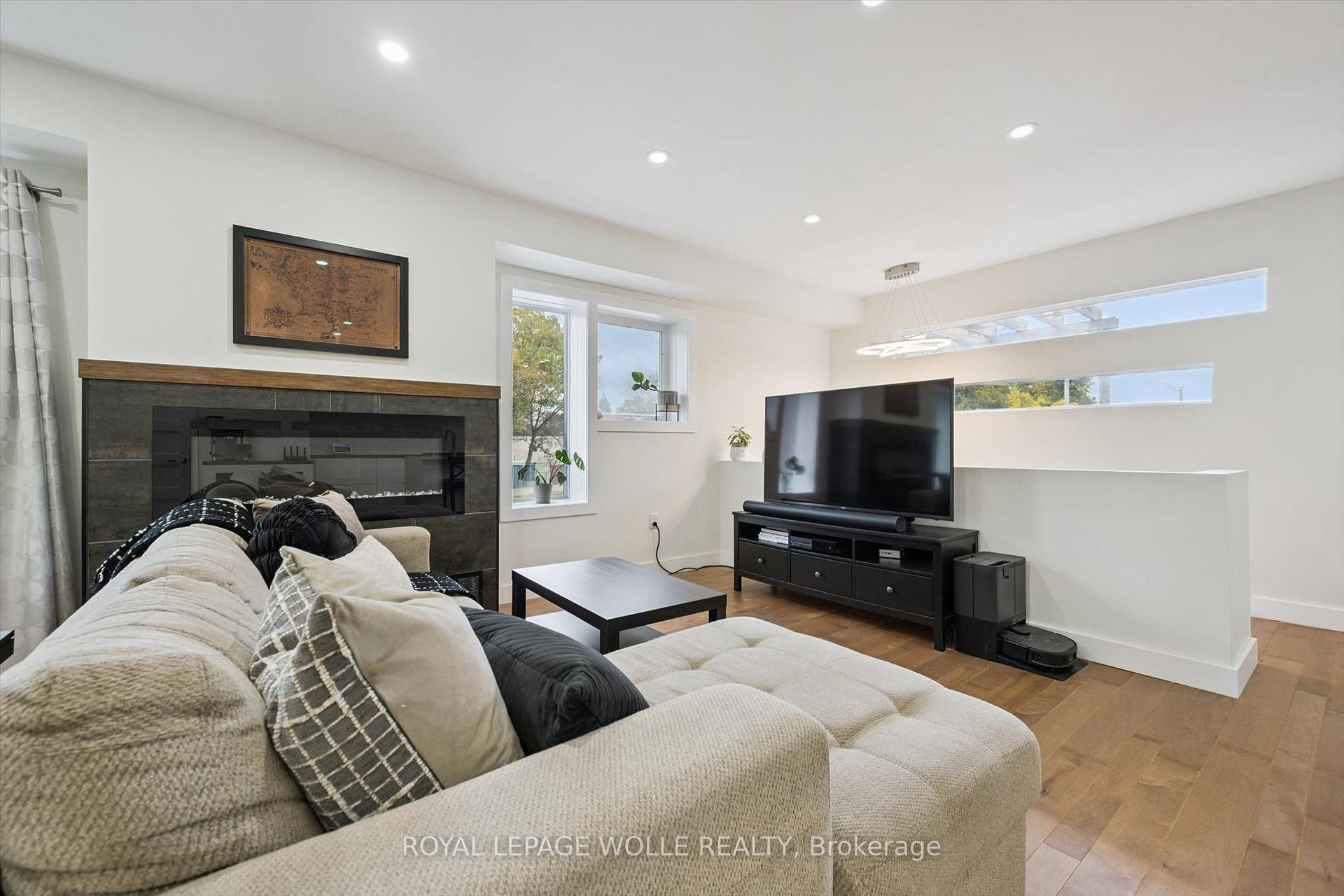 Photo 11 of 159 Palmer Avenue, Kitchener, Cedar Hill — HOMEH