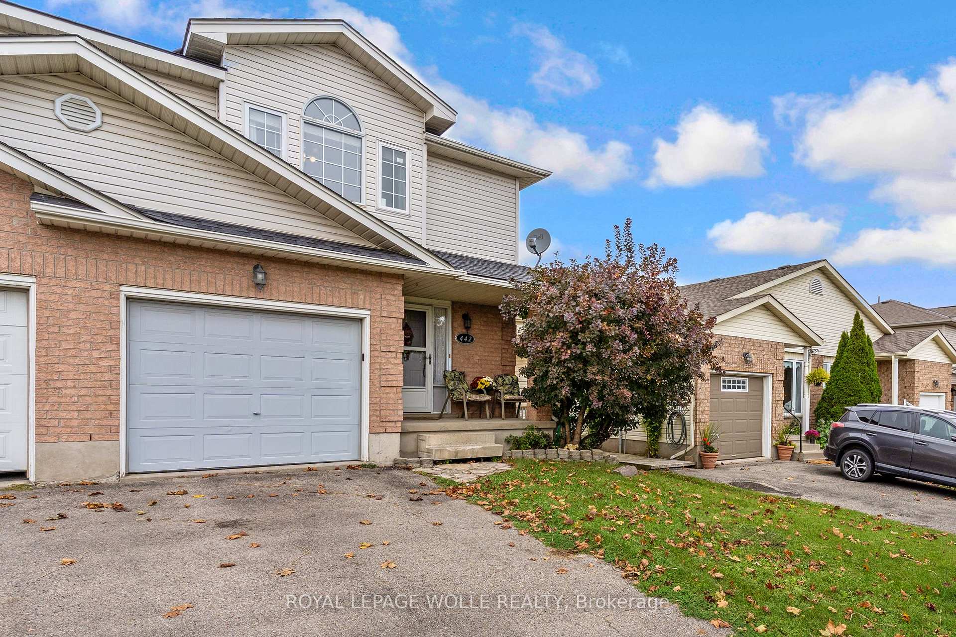 Photo 3 of 442 Joseph Street, Wilmot, New Hamburg — HOMEH