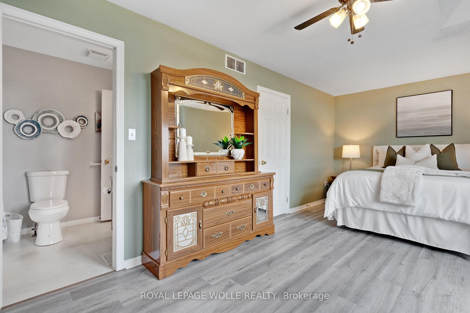 Photo 25 of 442 Joseph Street, Wilmot, New Hamburg — HOMEH