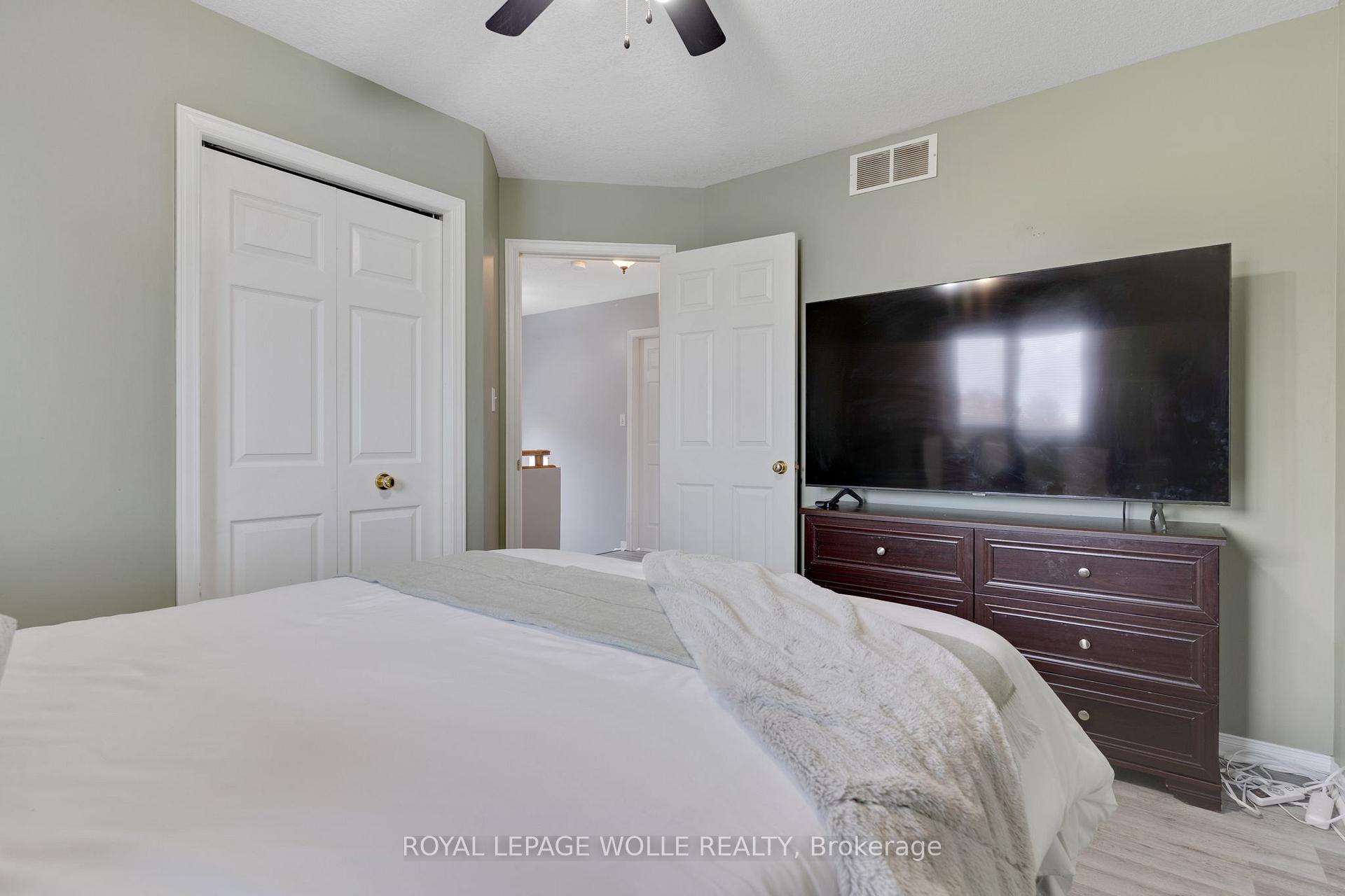 Photo 29 of 442 Joseph Street, Wilmot, New Hamburg — HOMEH