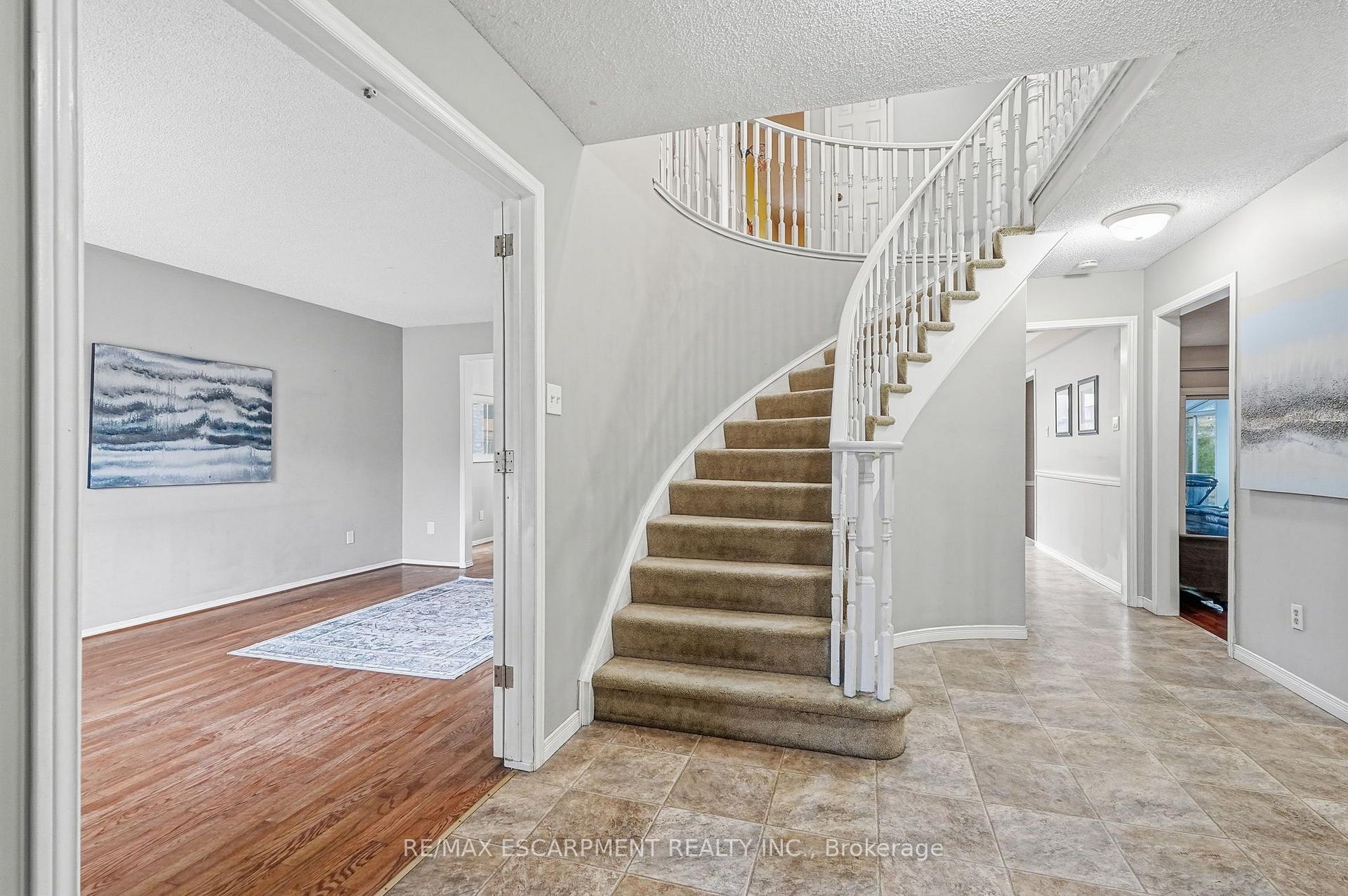 Photo 4 of 18 Rowntree Drive, Hamilton, Rushdale — HOMEH