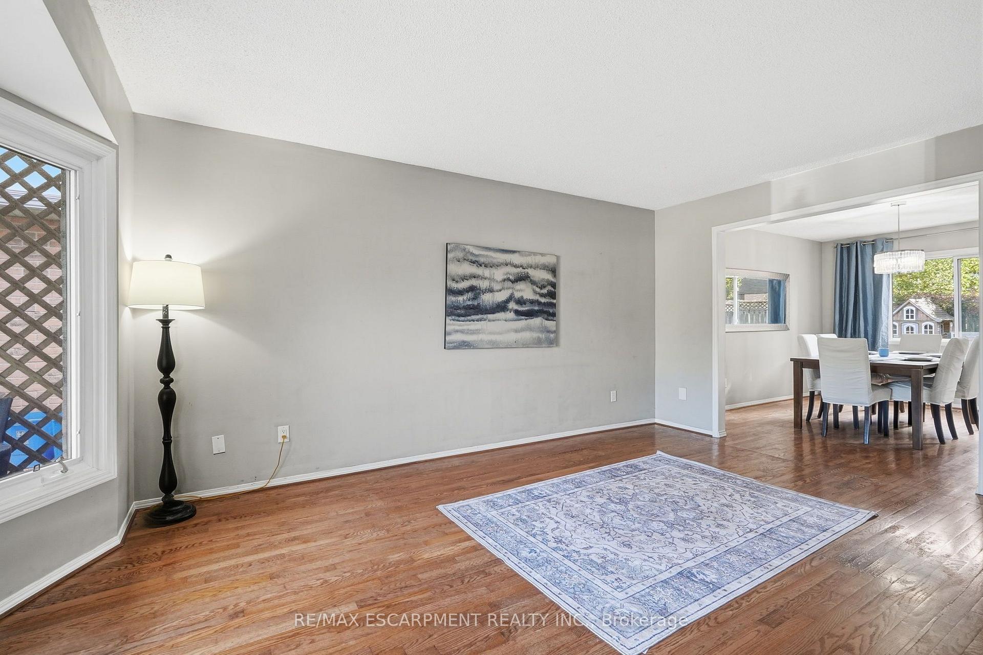 Photo 19 of 18 Rowntree Drive, Hamilton, Rushdale — HOMEH