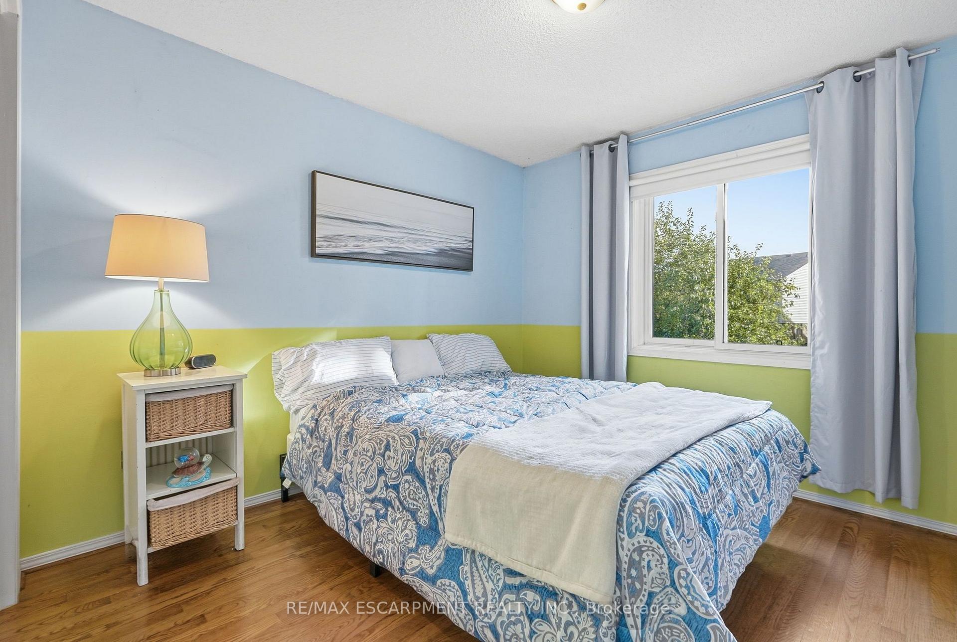 Photo 26 of 18 Rowntree Drive, Hamilton, Rushdale — HOMEH