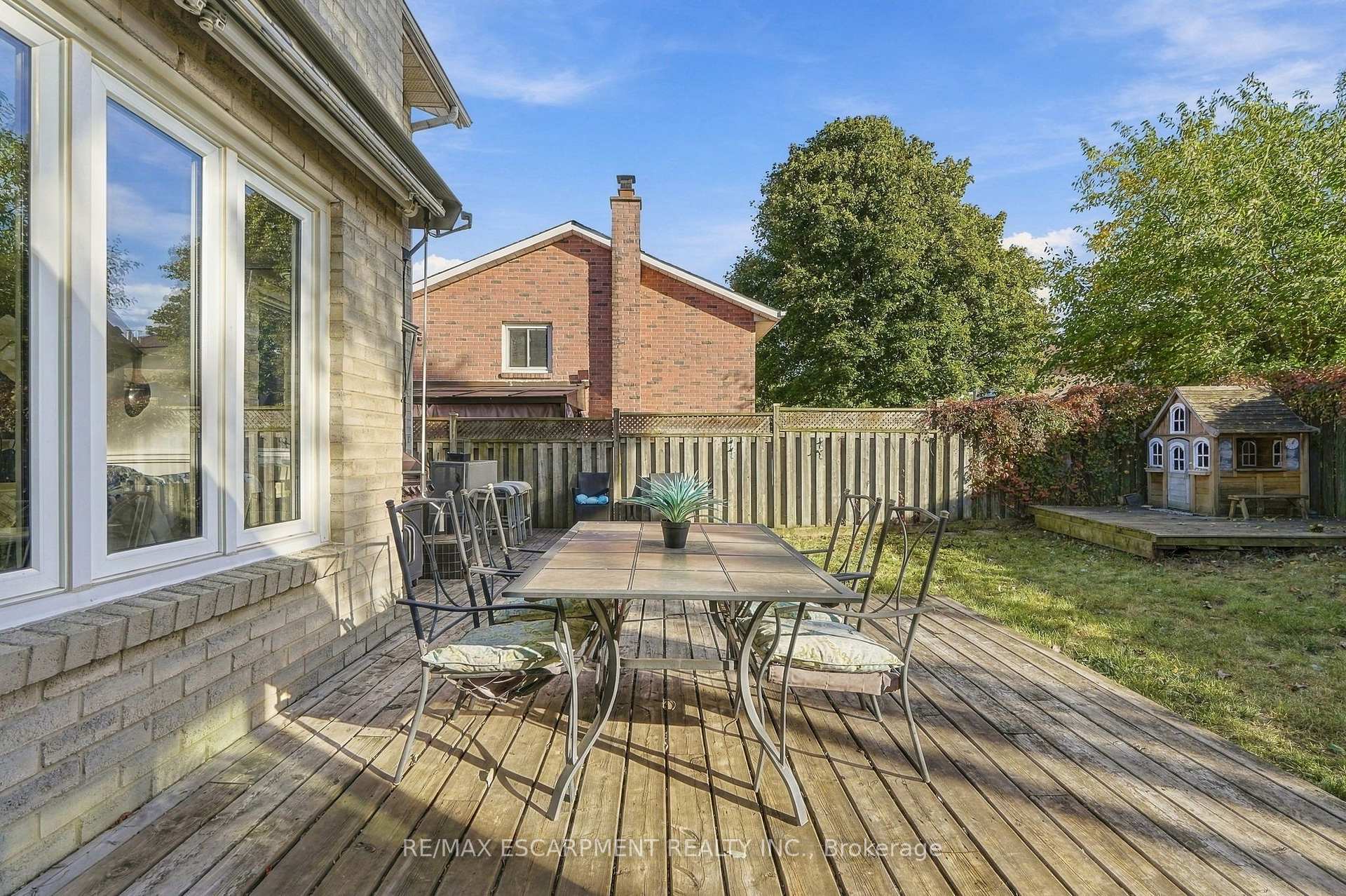 Photo 40 of 18 Rowntree Drive, Hamilton, Rushdale — HOMEH