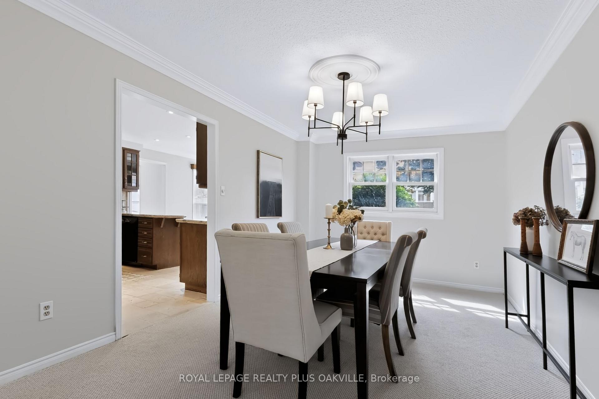 Photo 14 of 279 Hickory Circle, Oakville, Wedgewood Creek — HOMEH