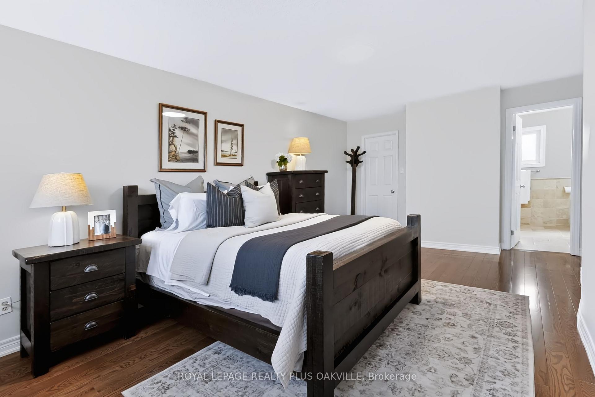 Photo 28 of 279 Hickory Circle, Oakville, Wedgewood Creek — HOMEH