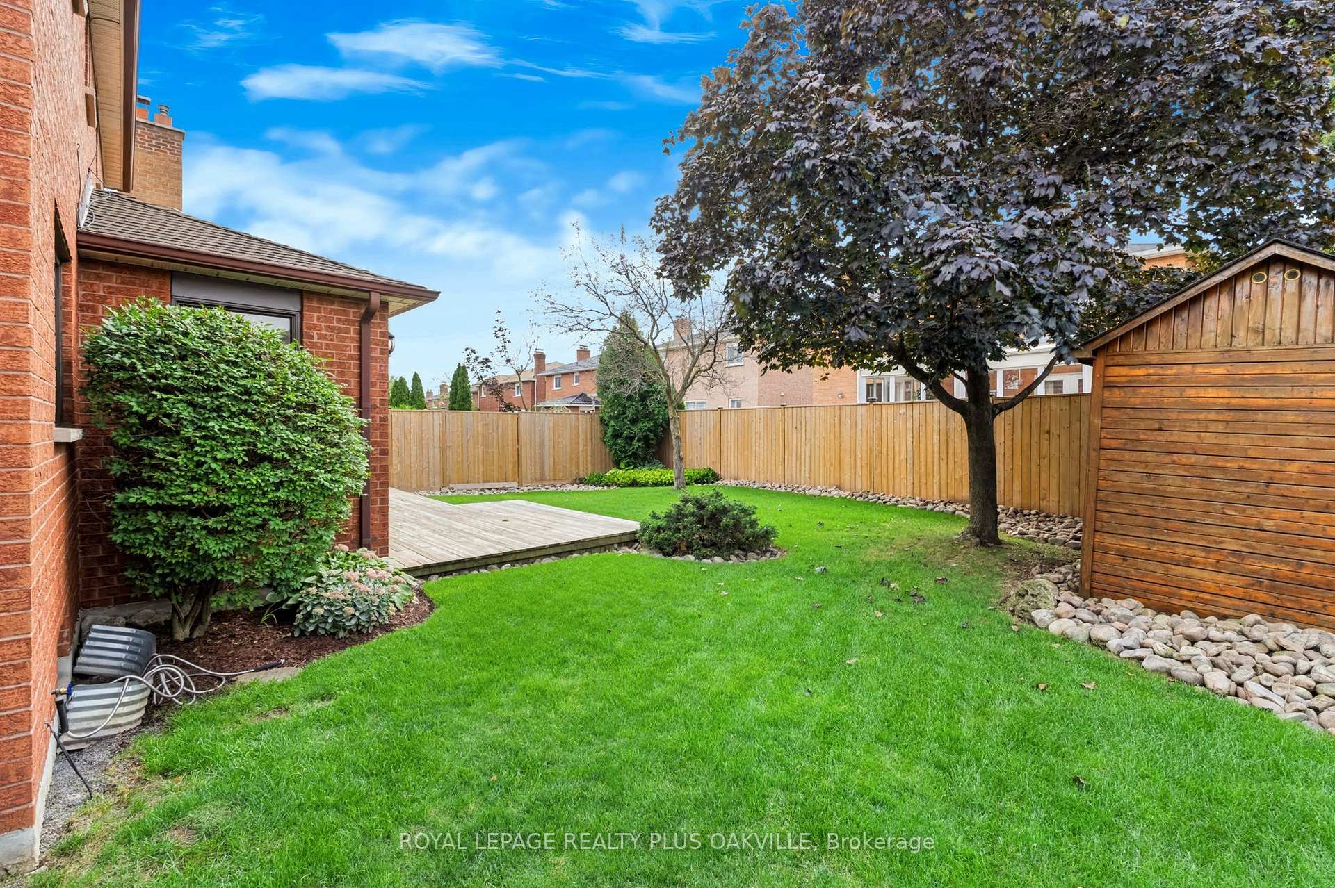 Photo 45 of 279 Hickory Circle, Oakville, Wedgewood Creek — HOMEH
