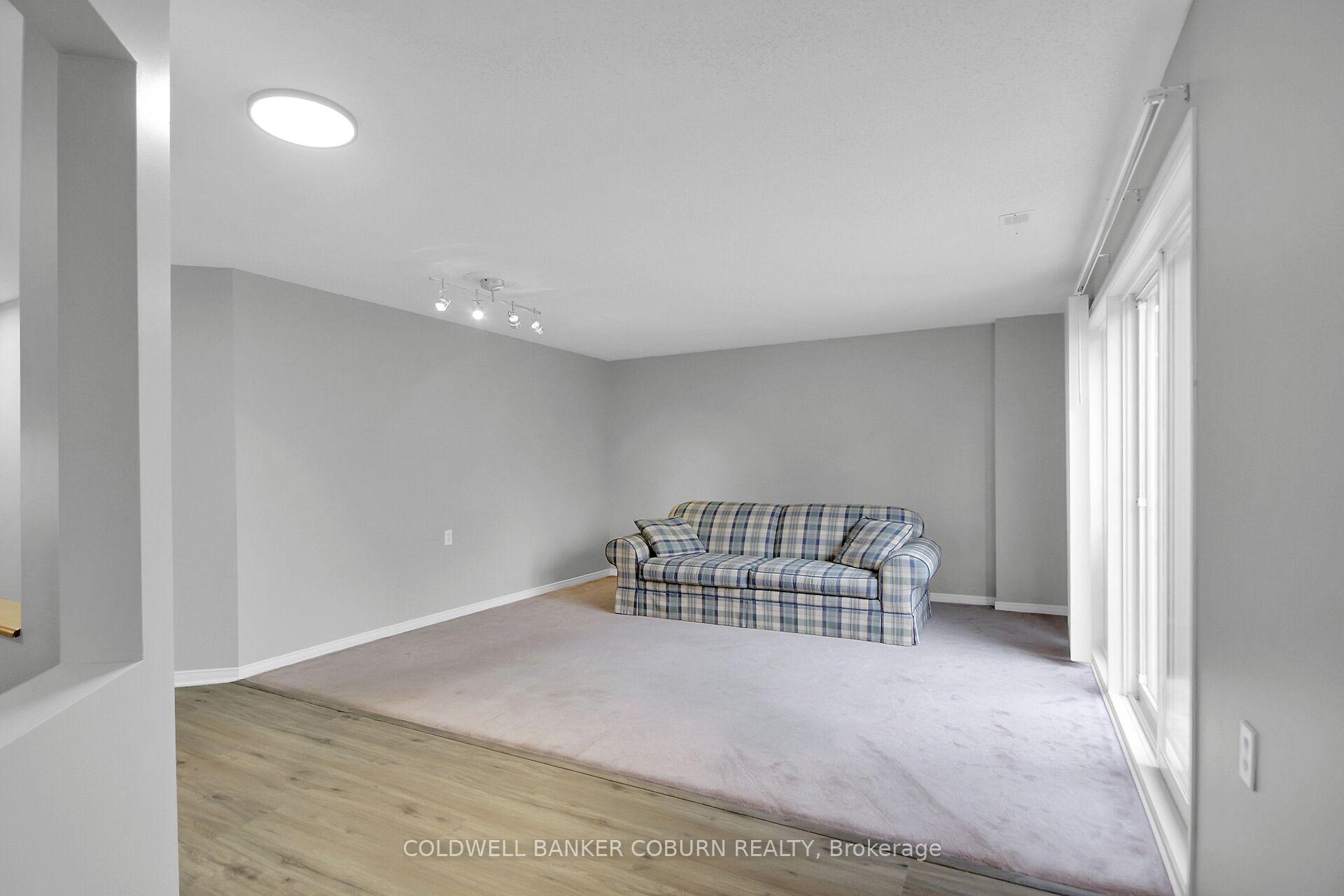 Photo 26 of Unit F, 10 Daybreak Street, Ottawa, Barrhaven East — HOMEH