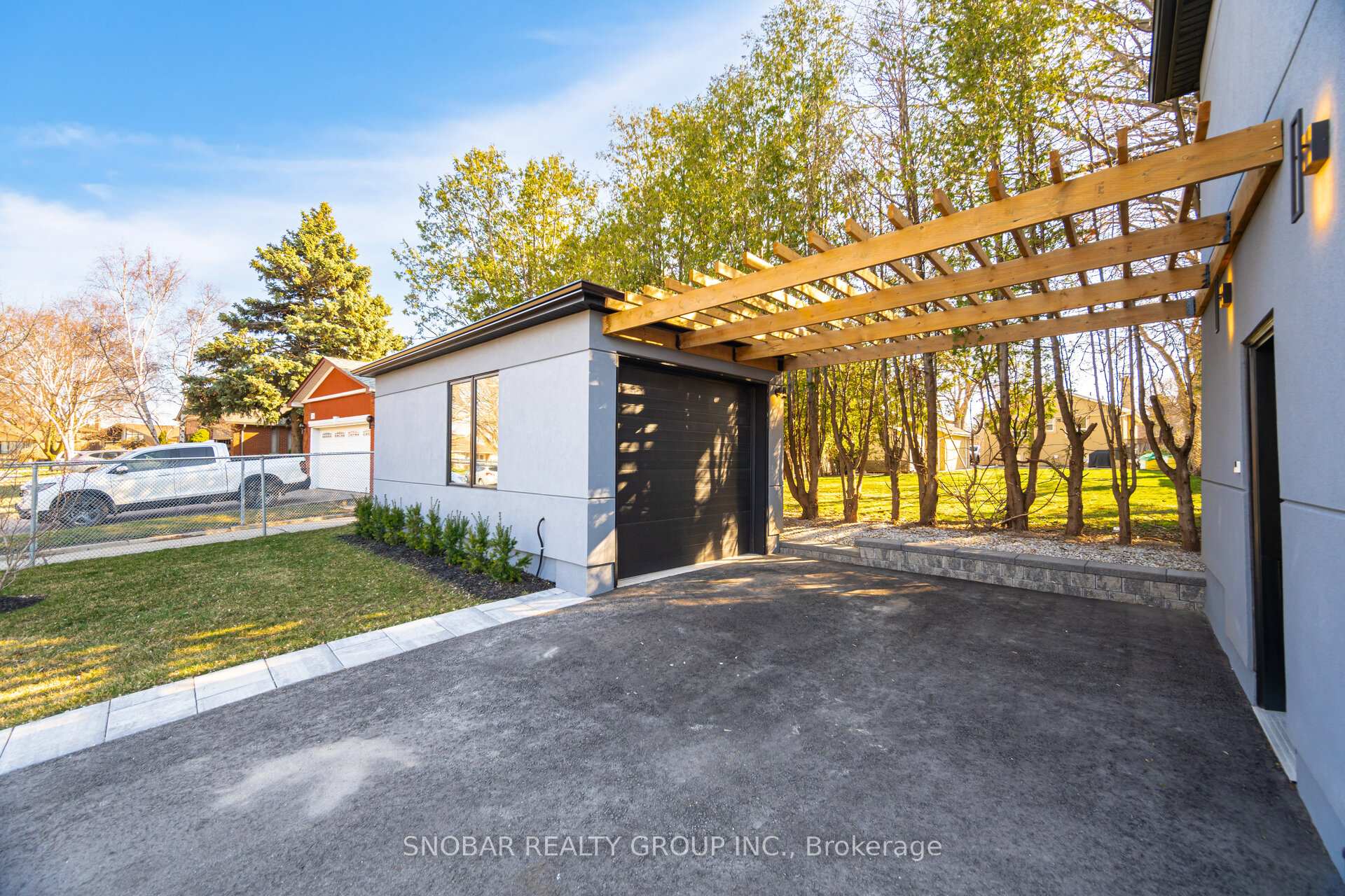 Photo 27 of 720 Hillman Crescent, Mississauga, Applewood — HOMEH