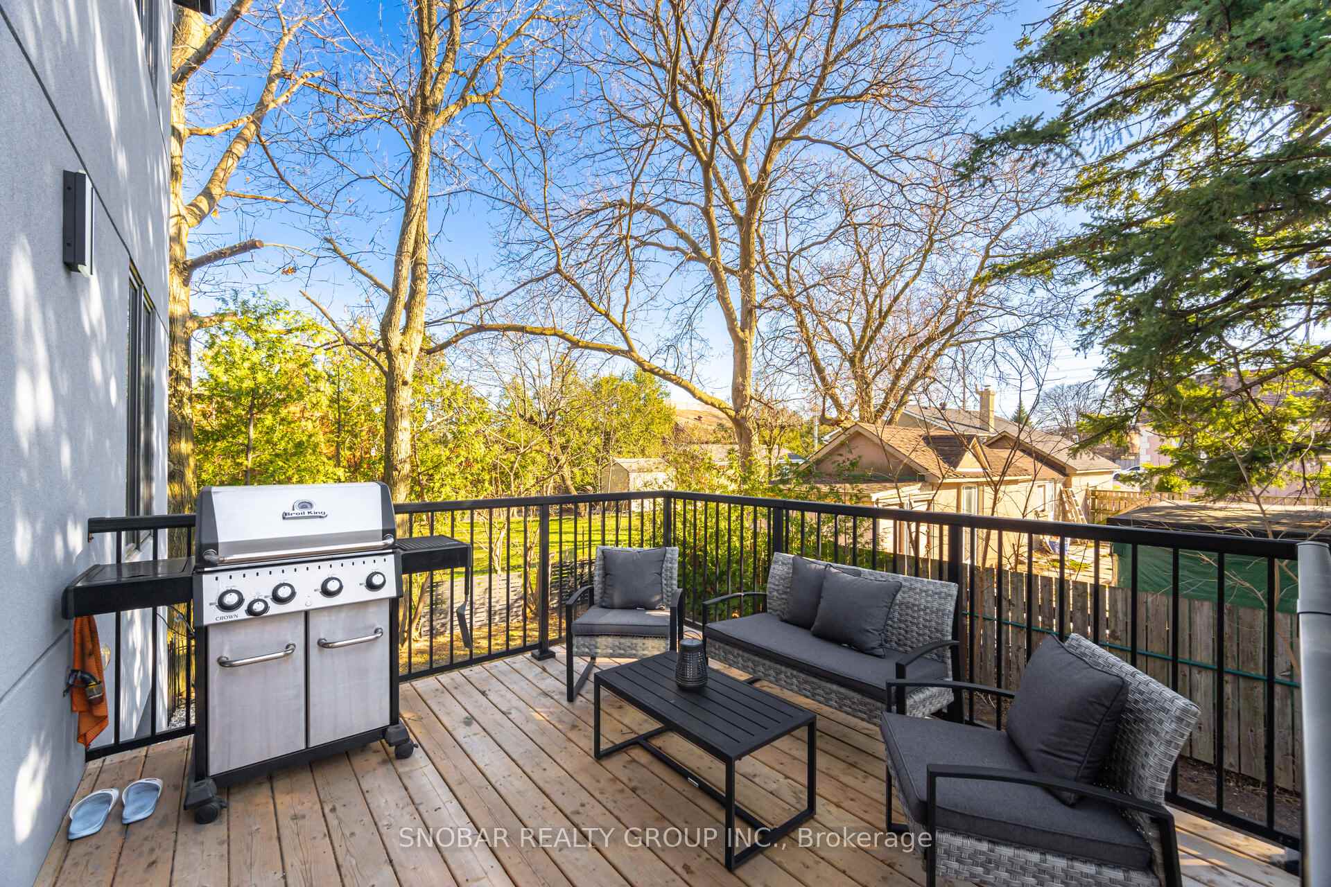 Photo 39 of 720 Hillman Crescent, Mississauga, Applewood — HOMEH