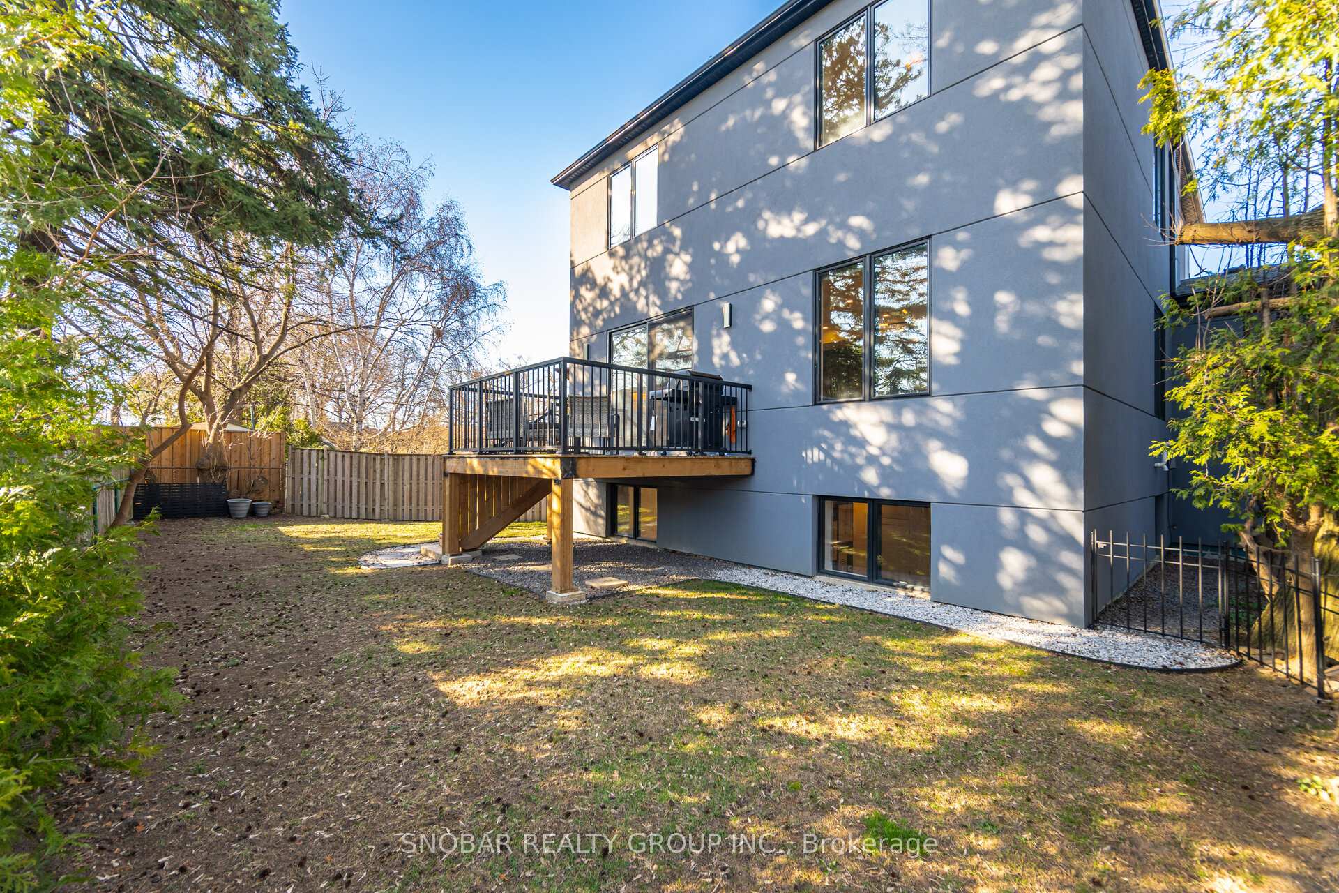 Photo 42 of 720 Hillman Crescent, Mississauga, Applewood — HOMEH