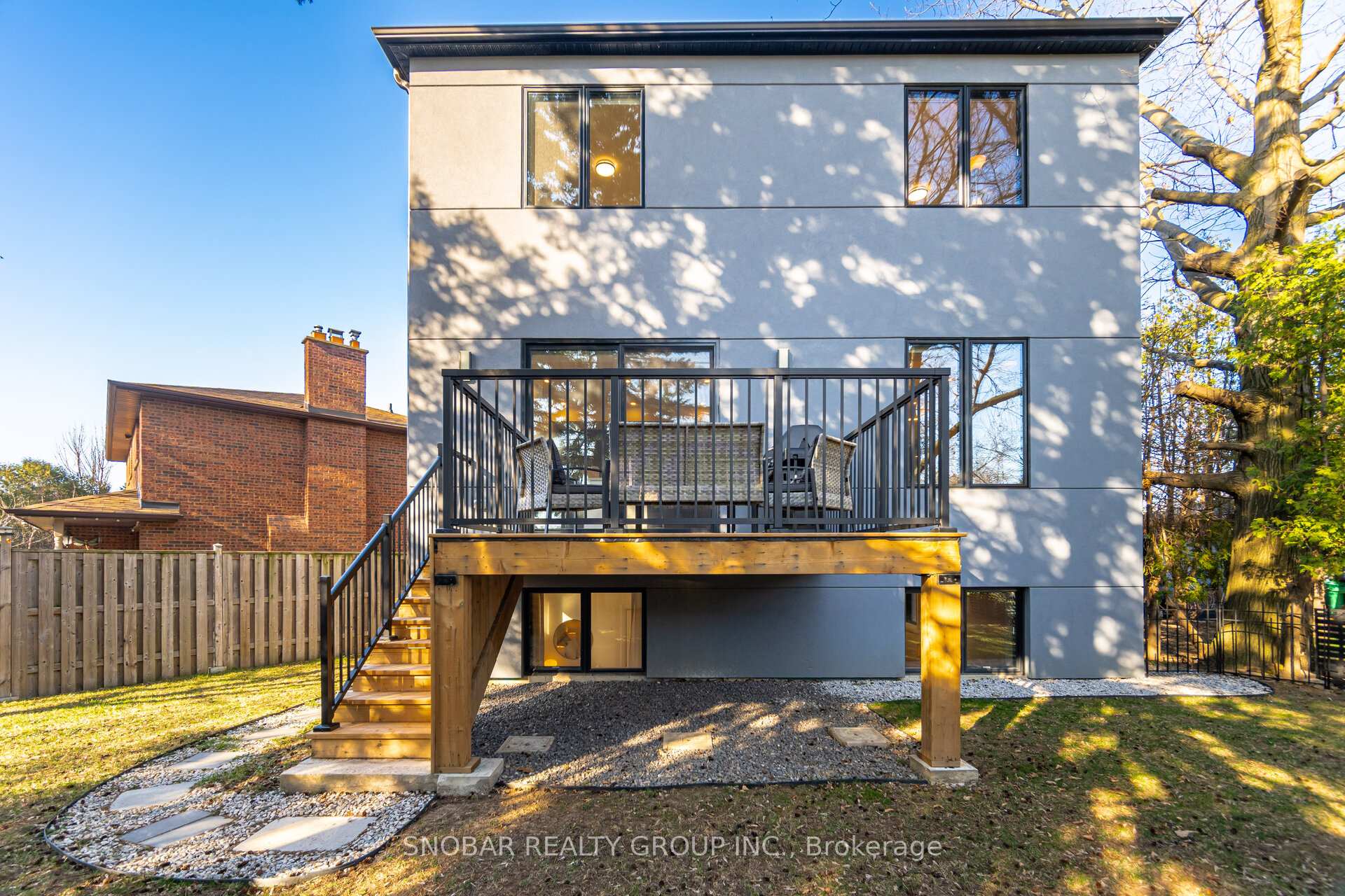 Photo 44 of 720 Hillman Crescent, Mississauga, Applewood — HOMEH