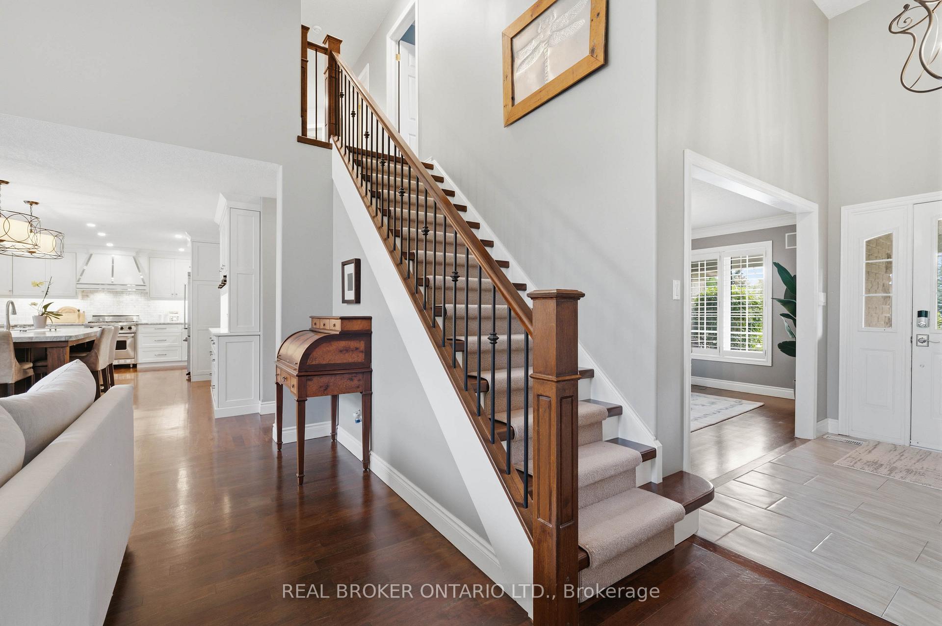 Photo 35 of 6 Pioneer Tower Crescent, Kitchener — HOMEH