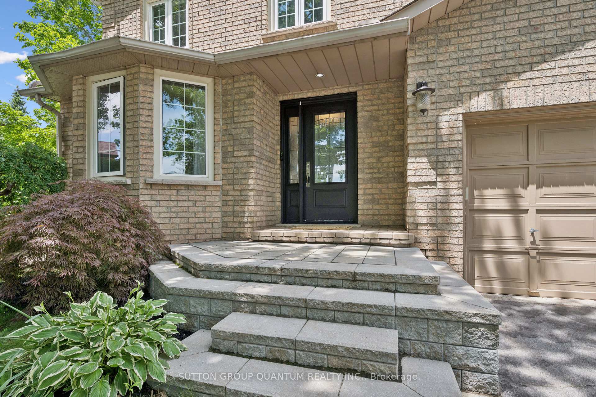 Photo 2 of 3092 Shannon Crescent, Oakville, Bronte — HOMEH