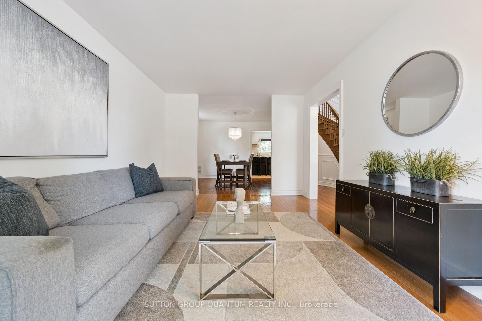 Photo 6 of 3092 Shannon Crescent, Oakville, Bronte — HOMEH