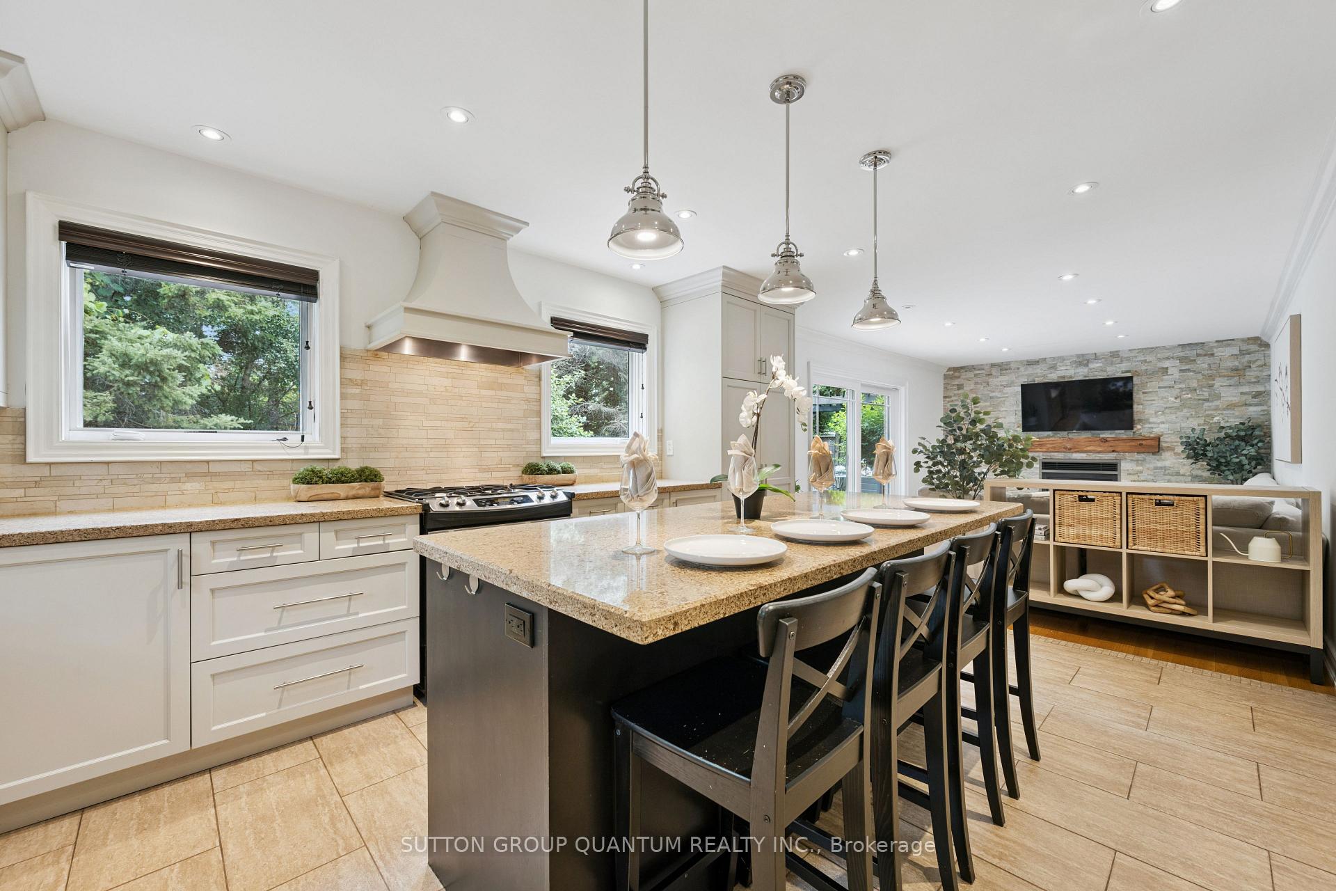 Photo 14 of 3092 Shannon Crescent, Oakville, Bronte — HOMEH