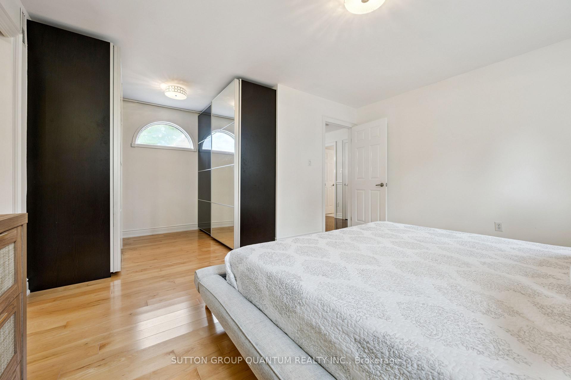 Photo 20 of 3092 Shannon Crescent, Oakville, Bronte — HOMEH