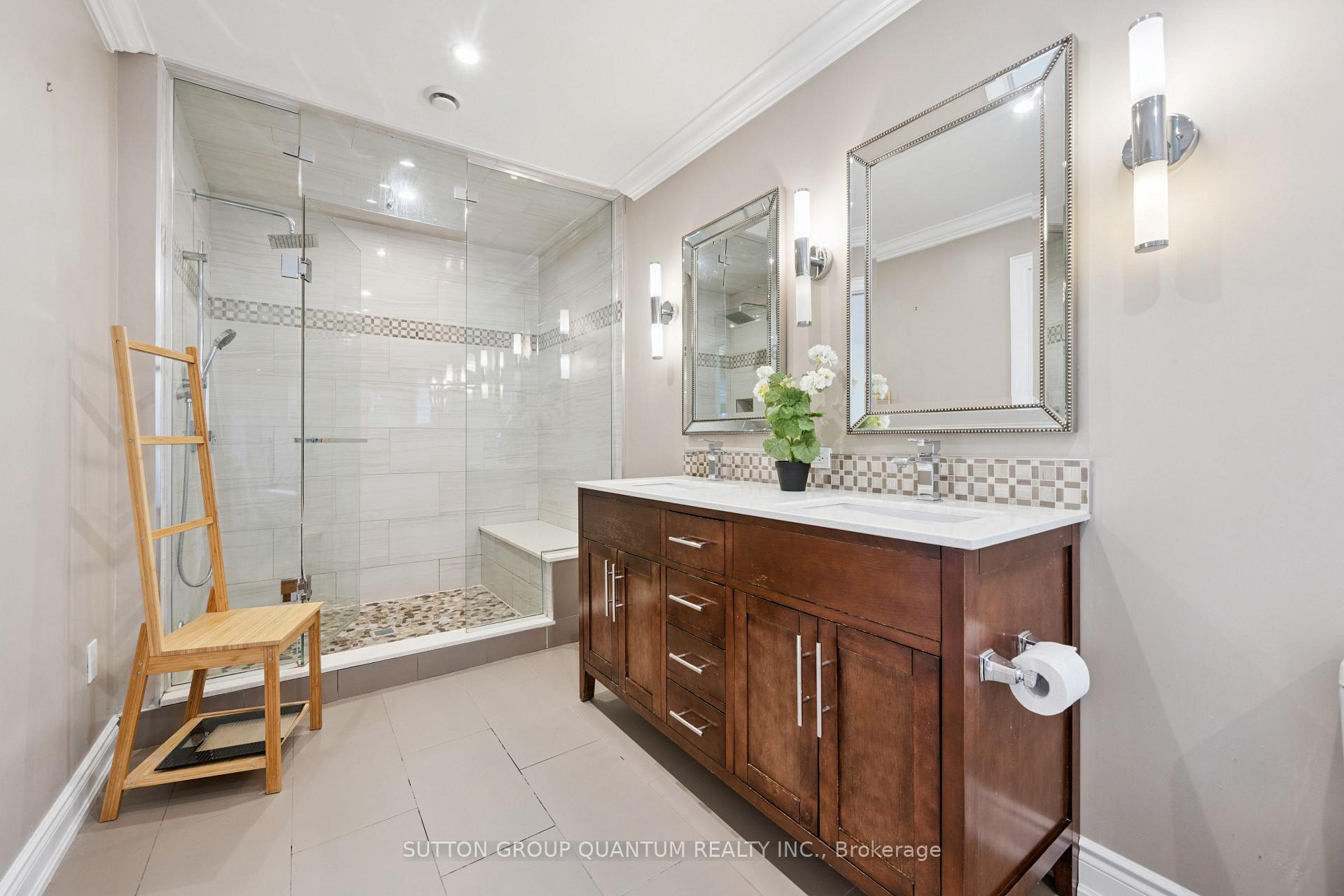 Photo 21 of 3092 Shannon Crescent, Oakville, Bronte — HOMEH