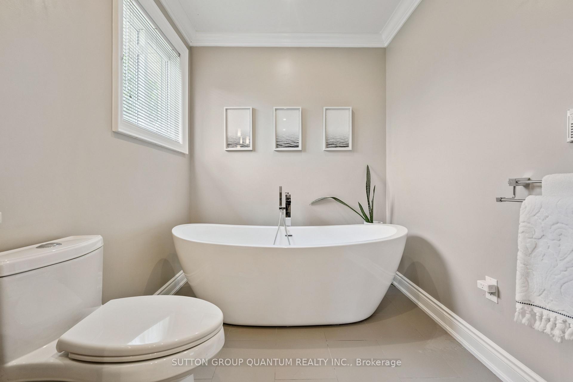 Photo 22 of 3092 Shannon Crescent, Oakville, Bronte — HOMEH