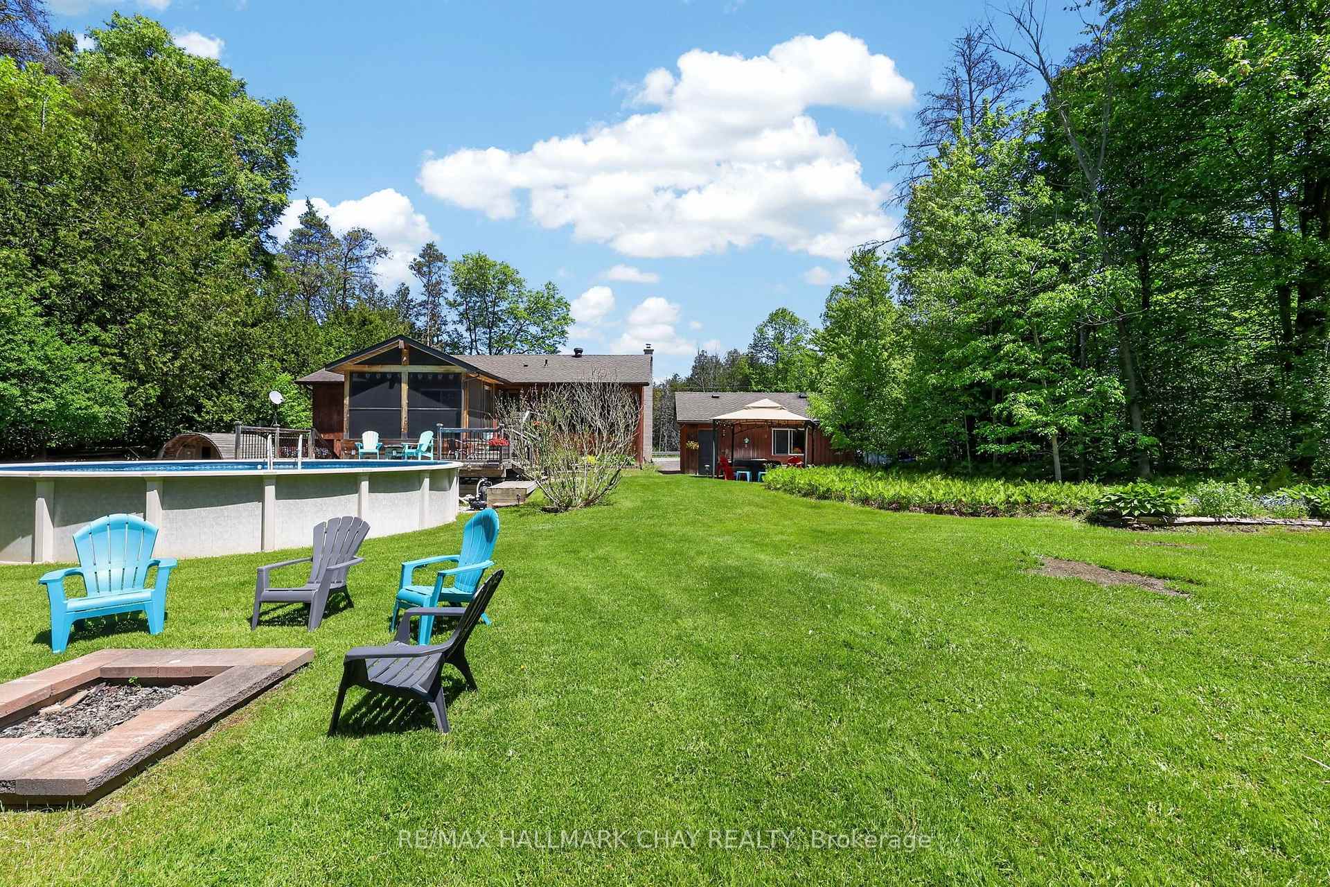 Photo 5 of 7912 County Road 56, Essa, Rural Essa — HOMEH